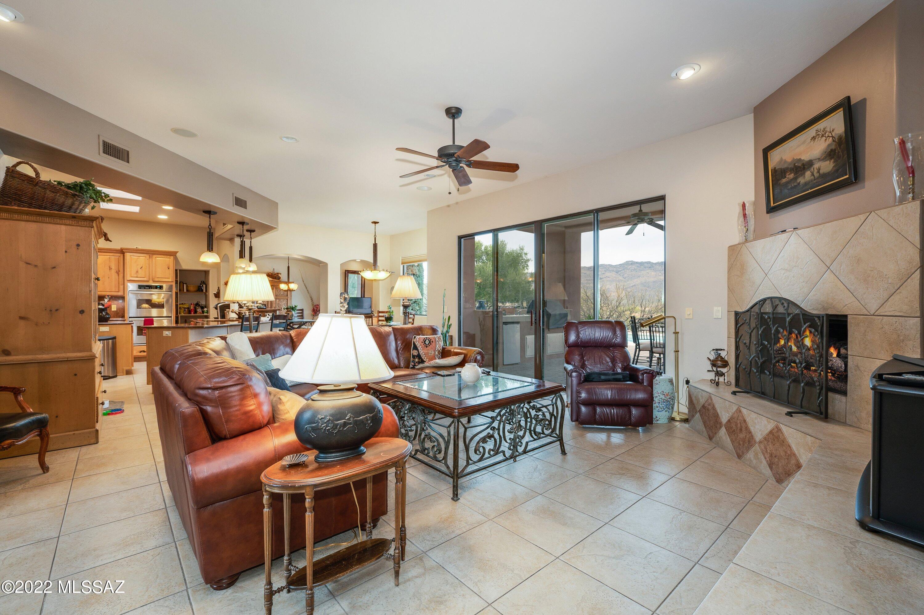 Coyote Creek (1-395) - Residential