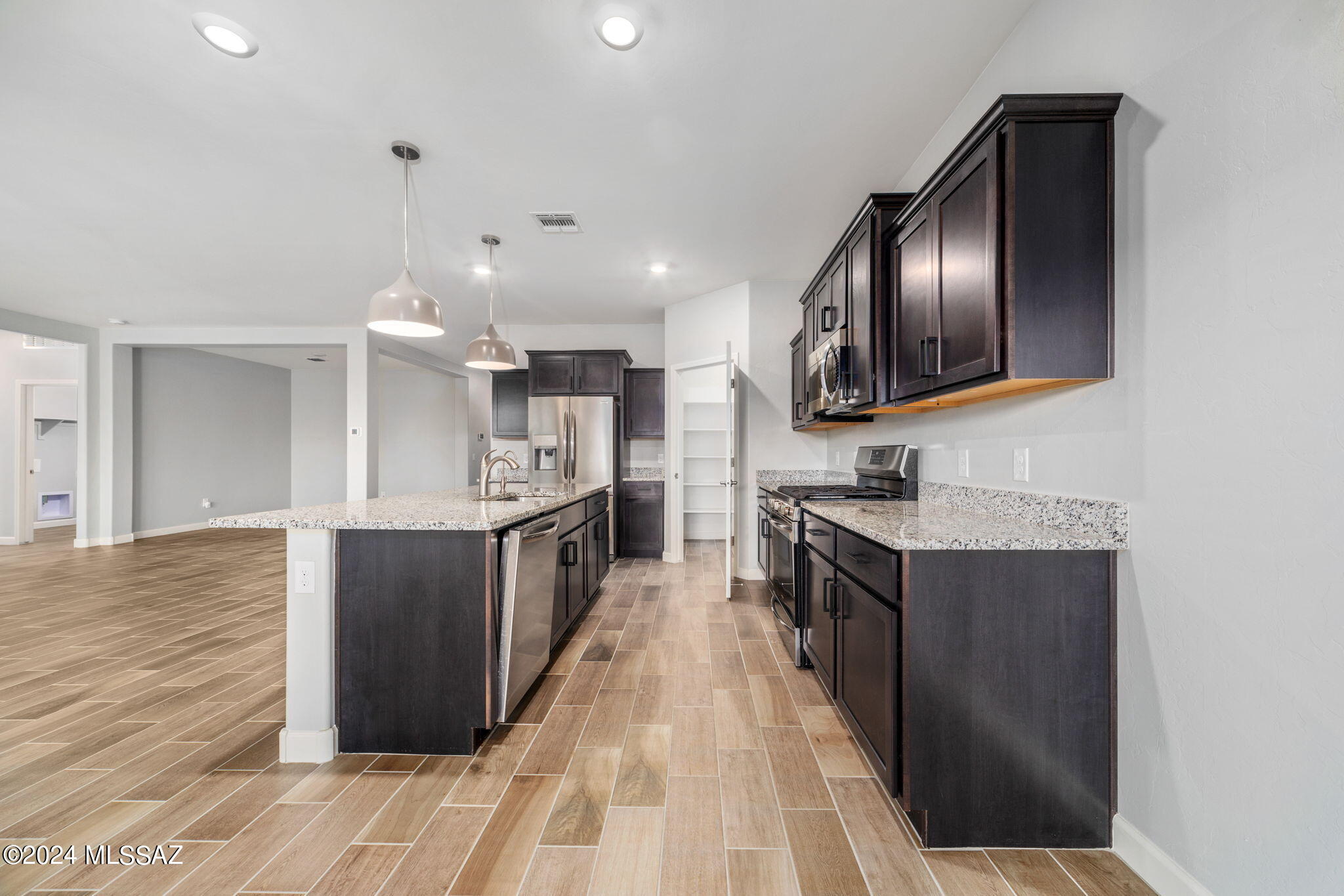New Tucson Unit NO. 8 (1-455) - Residential