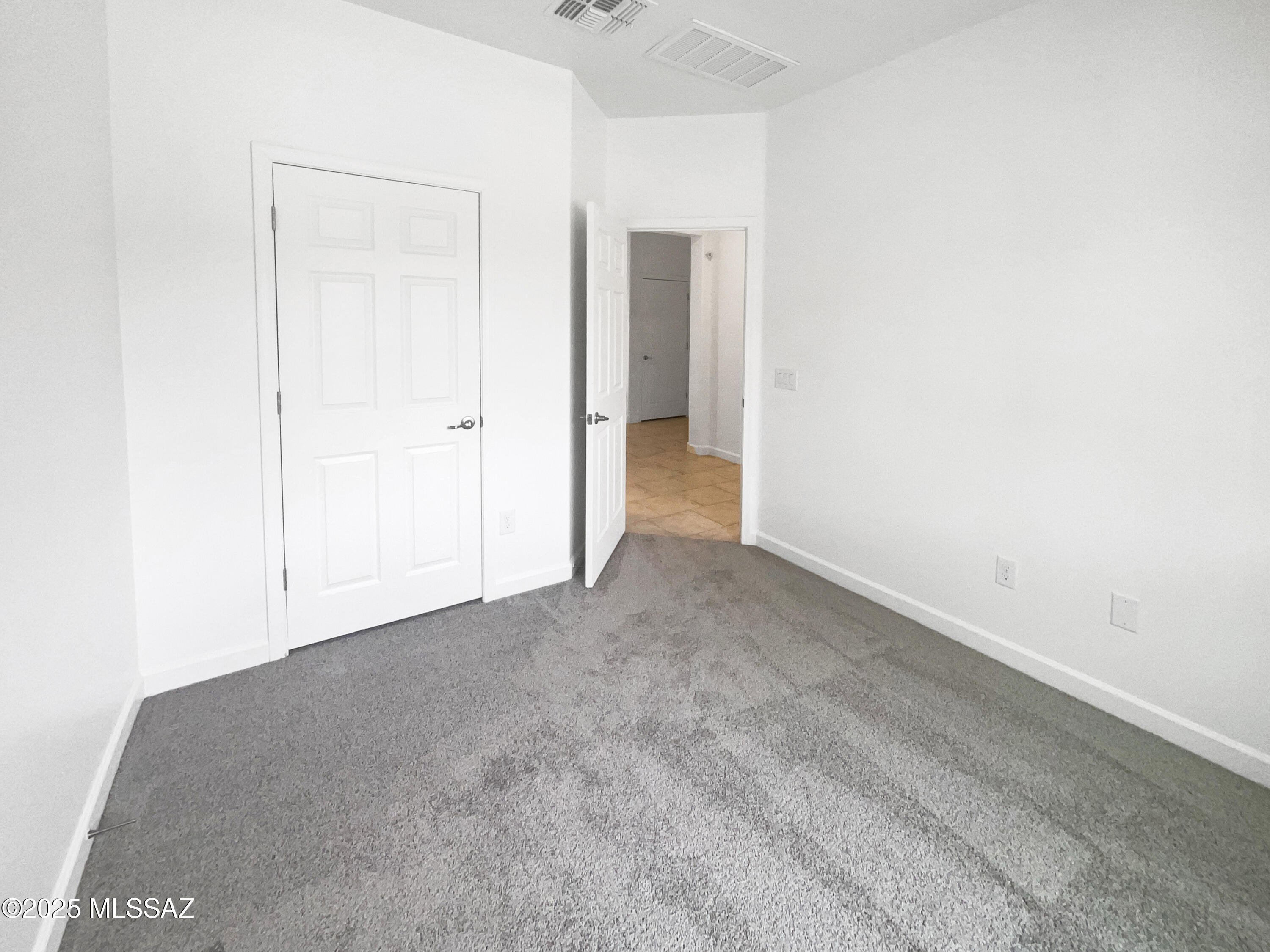 Vista Del Lago Norte SQ20140780198 - Residential