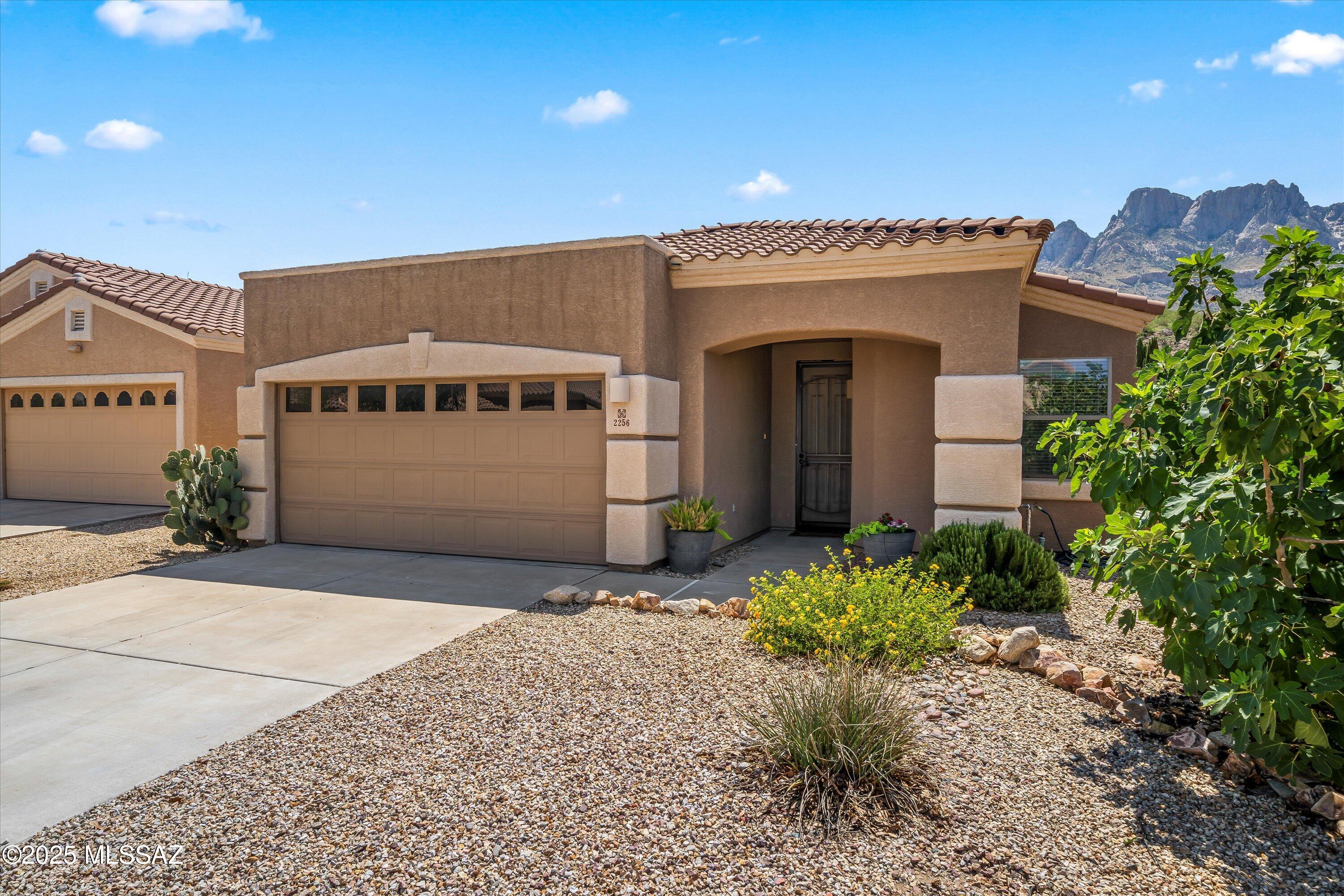 2256 E Stone Stable Drive