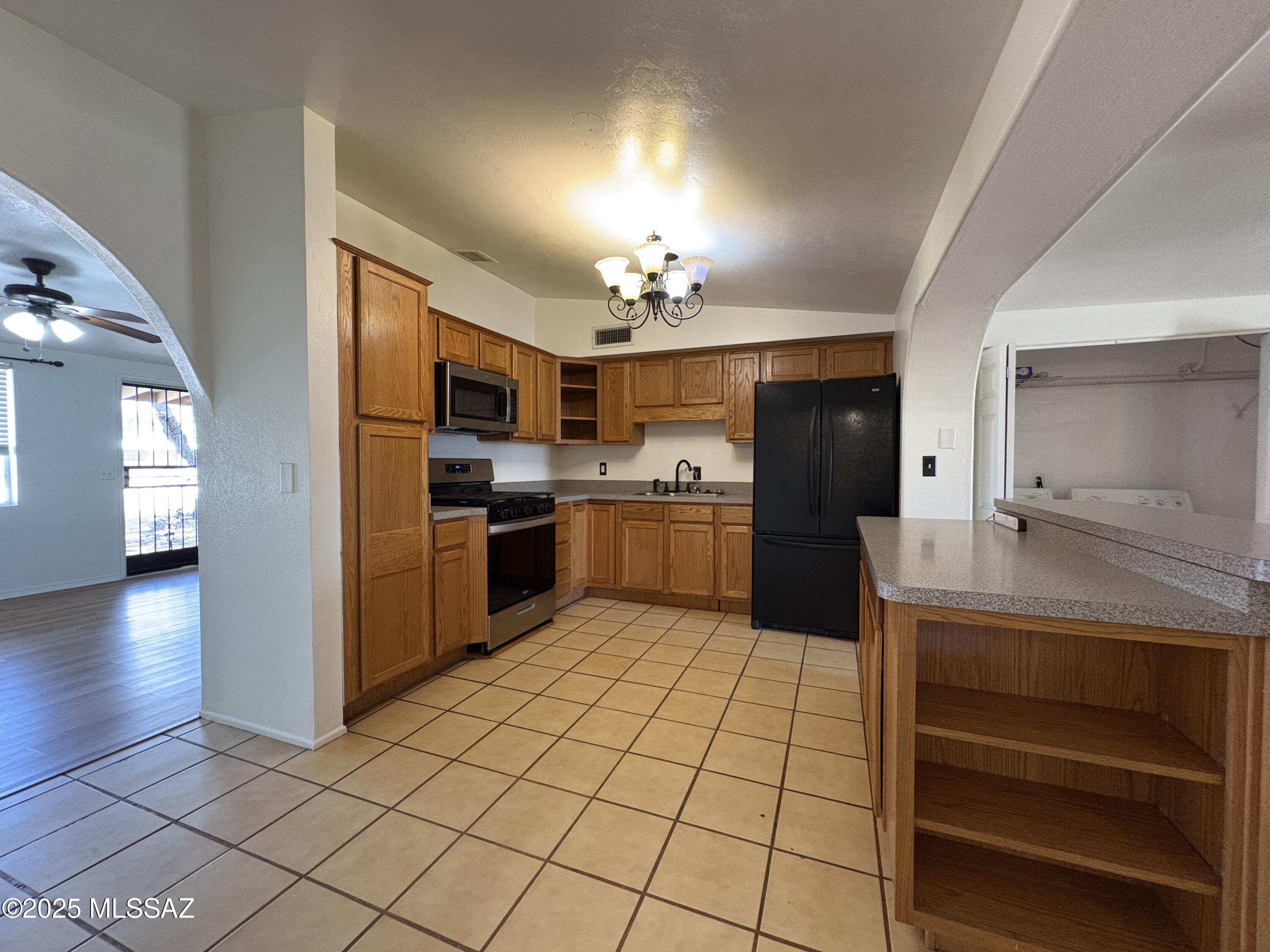 4650 E Calle Aurora
