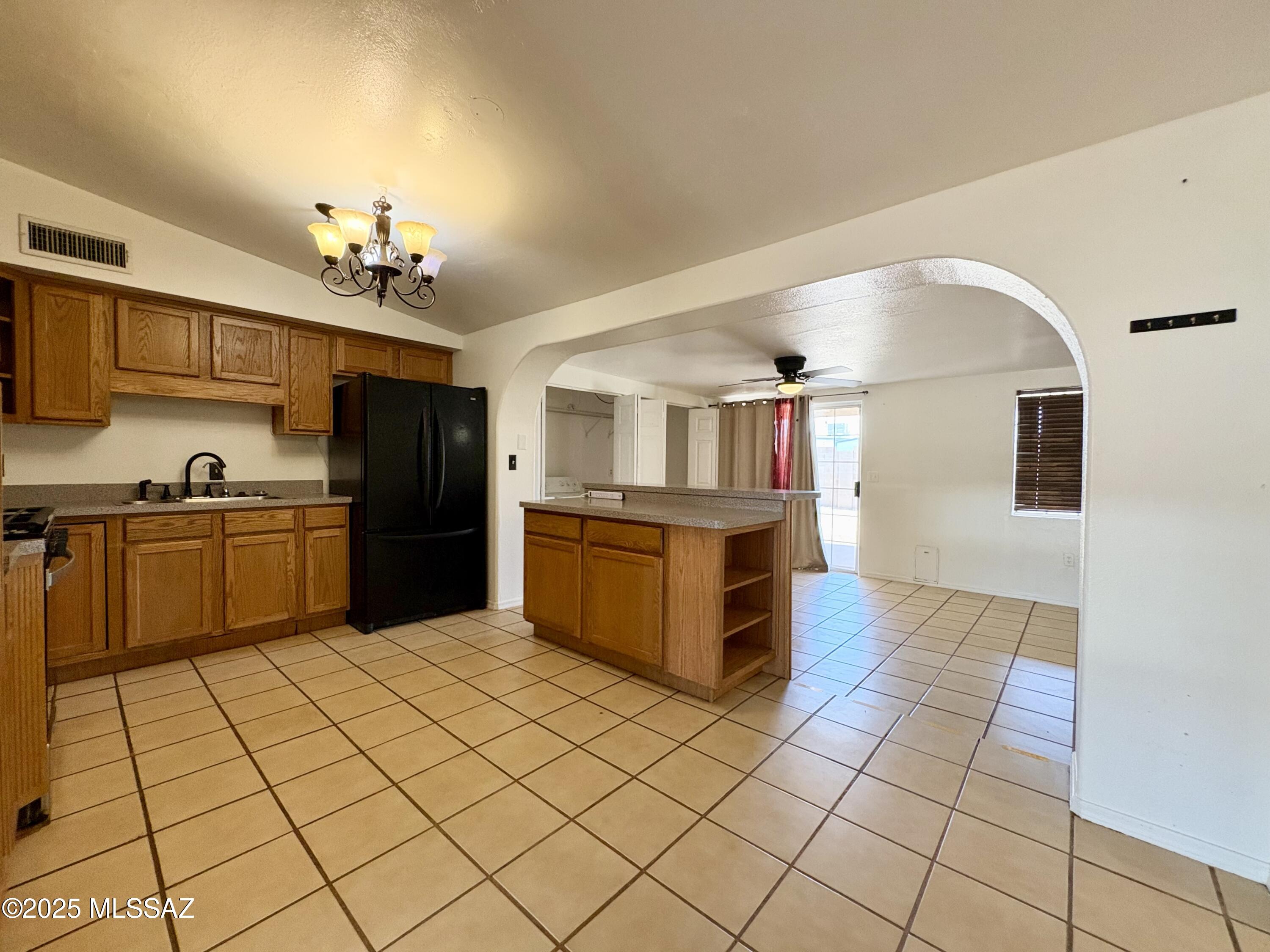 4650 E Calle Aurora