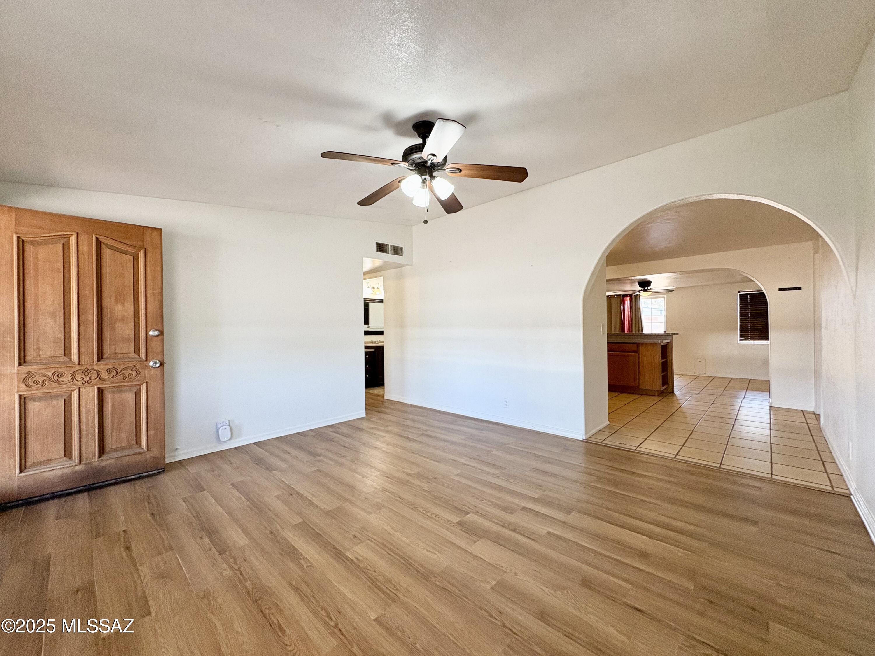4650 E Calle Aurora