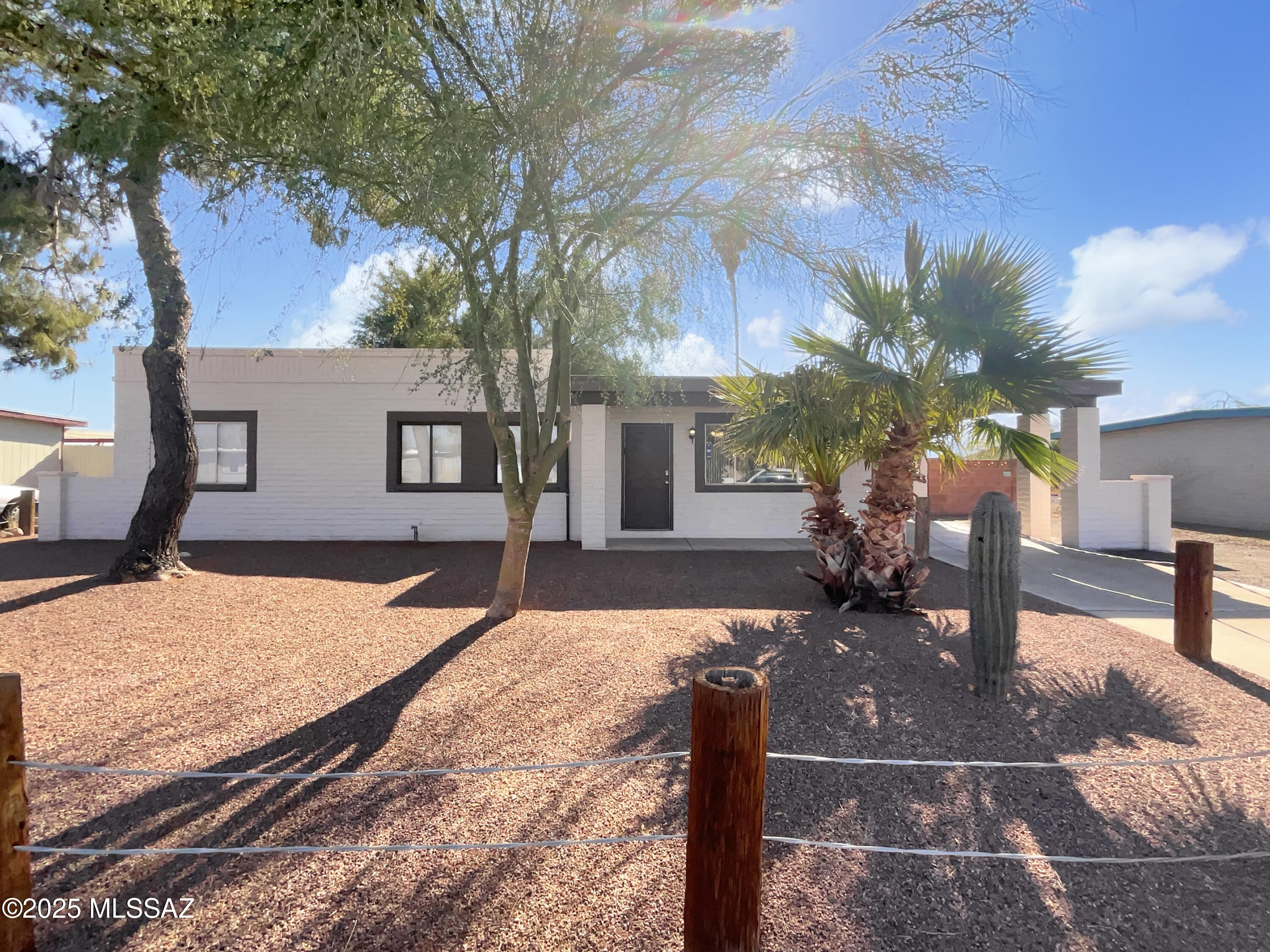 Casas Adobes Park (277-415) - Residential