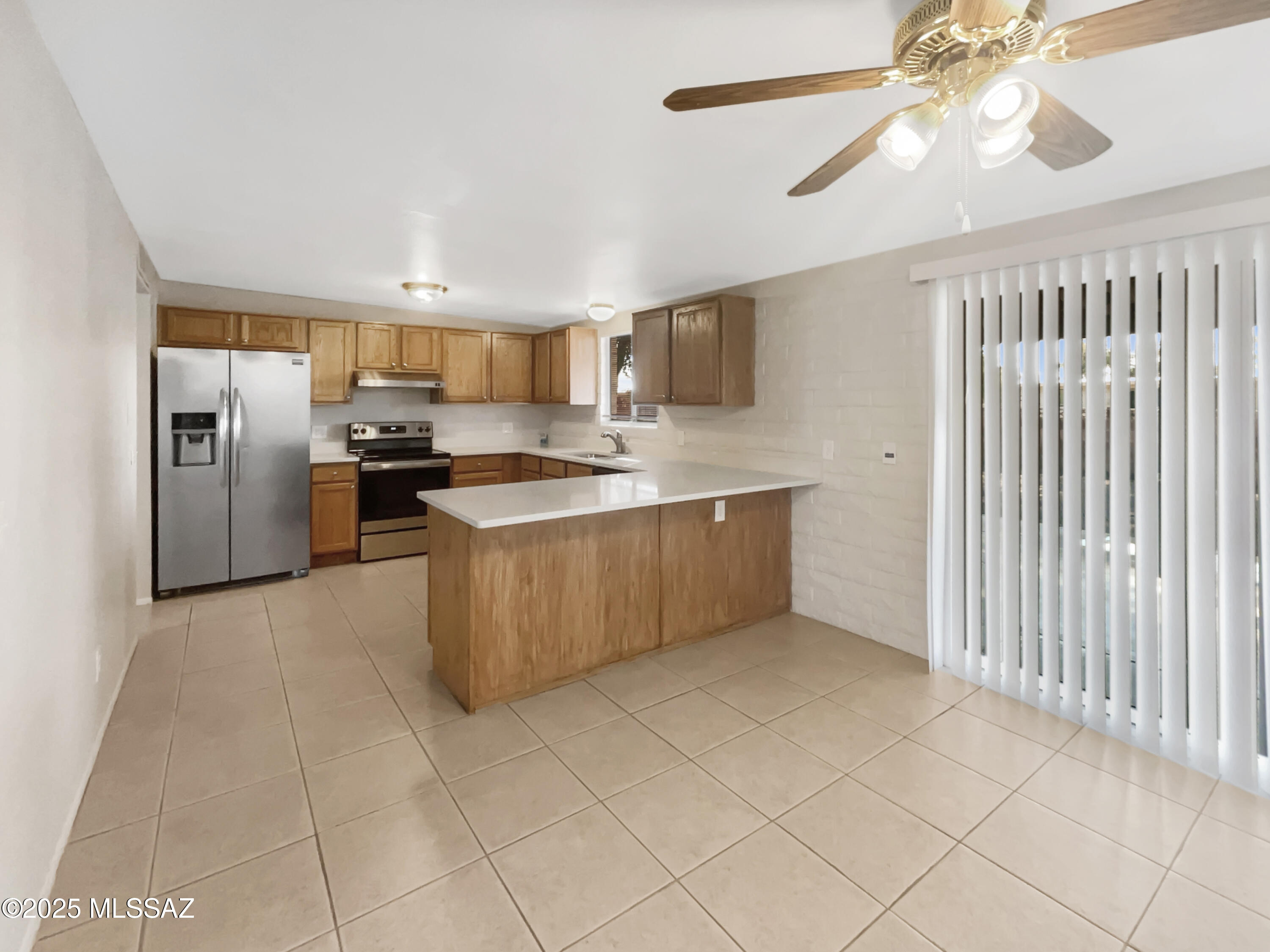Casas Adobes Park (277-415) - Residential