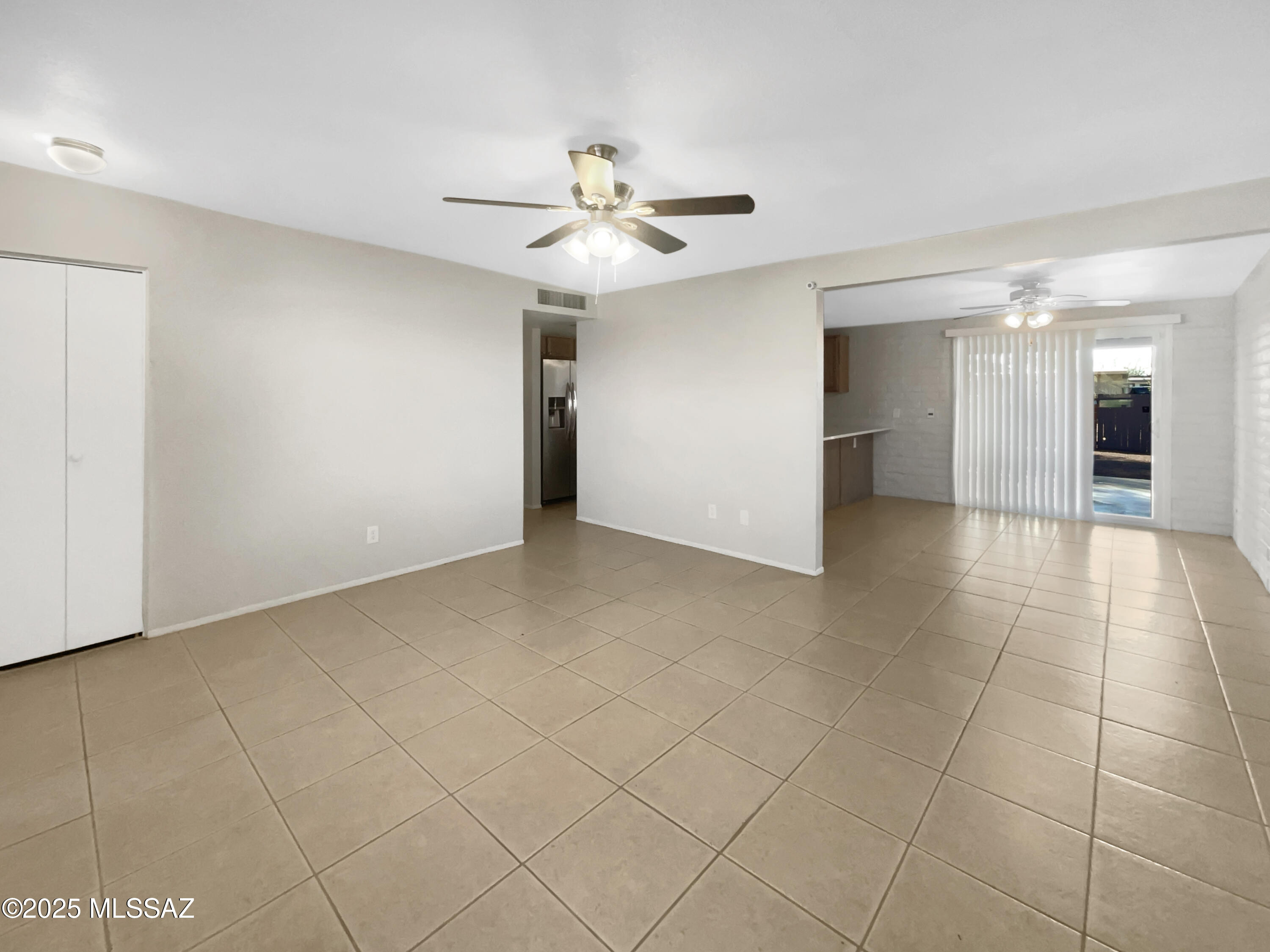 Casas Adobes Park (277-415) - Residential