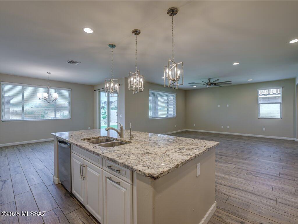 1093 E Silver Ray Drive