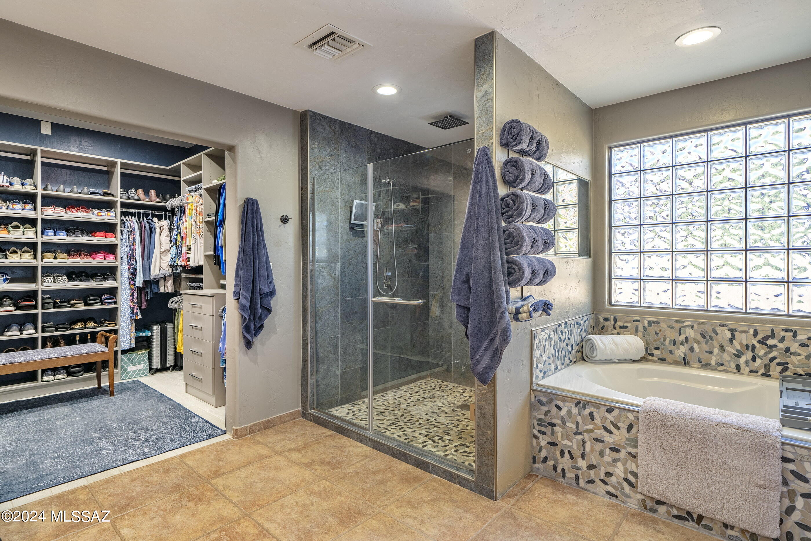 Desert Vista (1-205) - Residential