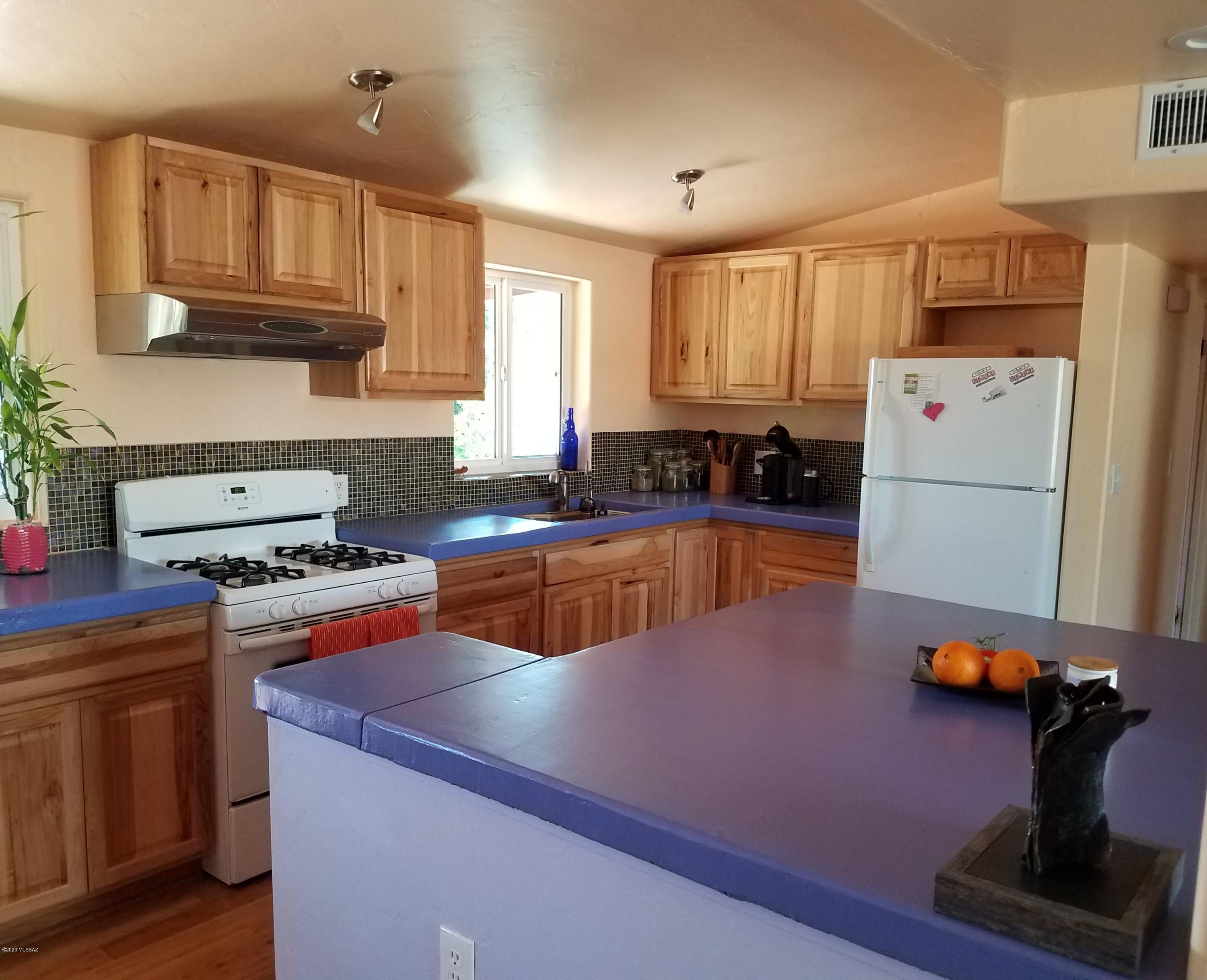 Country Club Heights - Residential