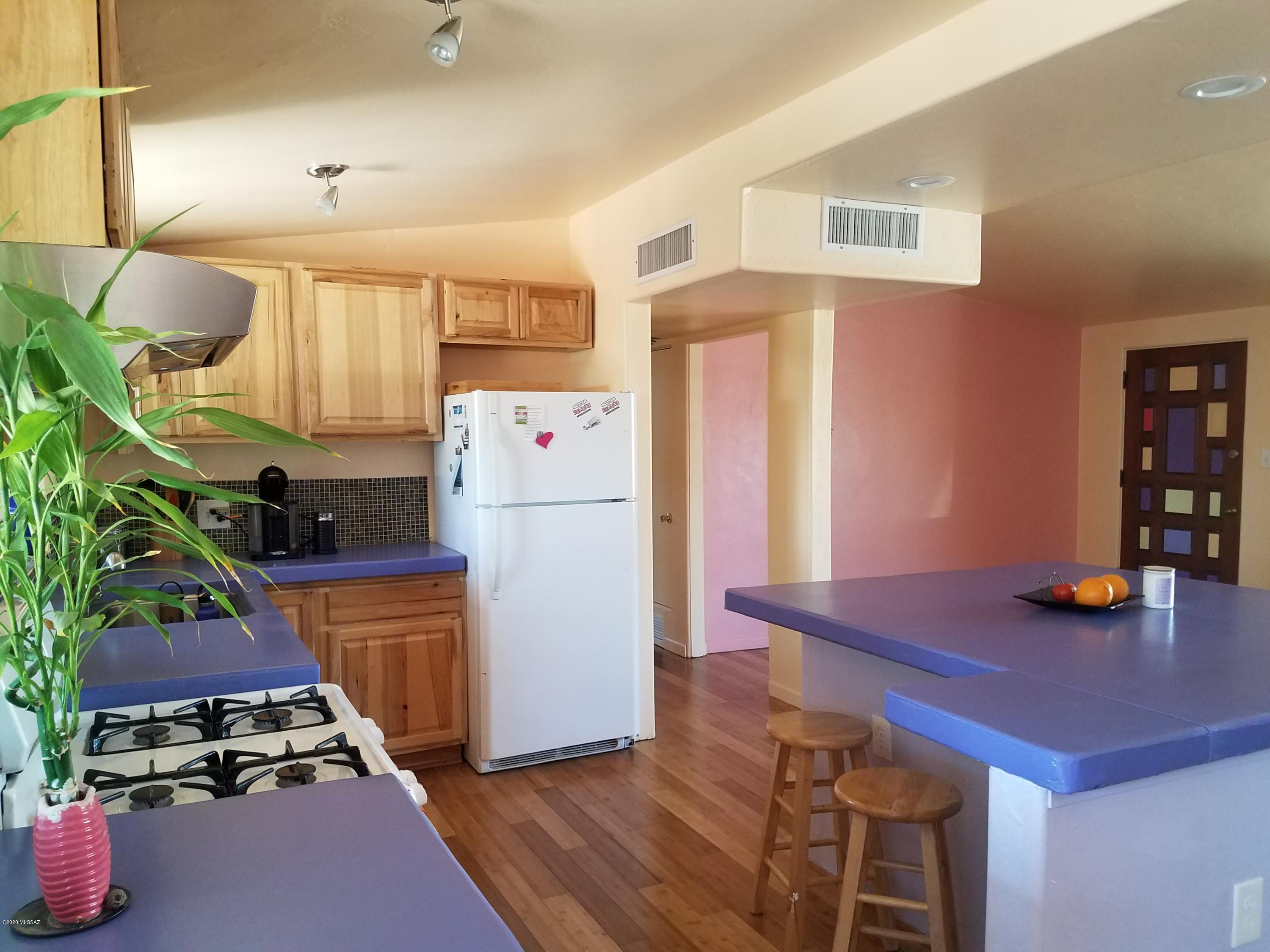Country Club Heights - Residential