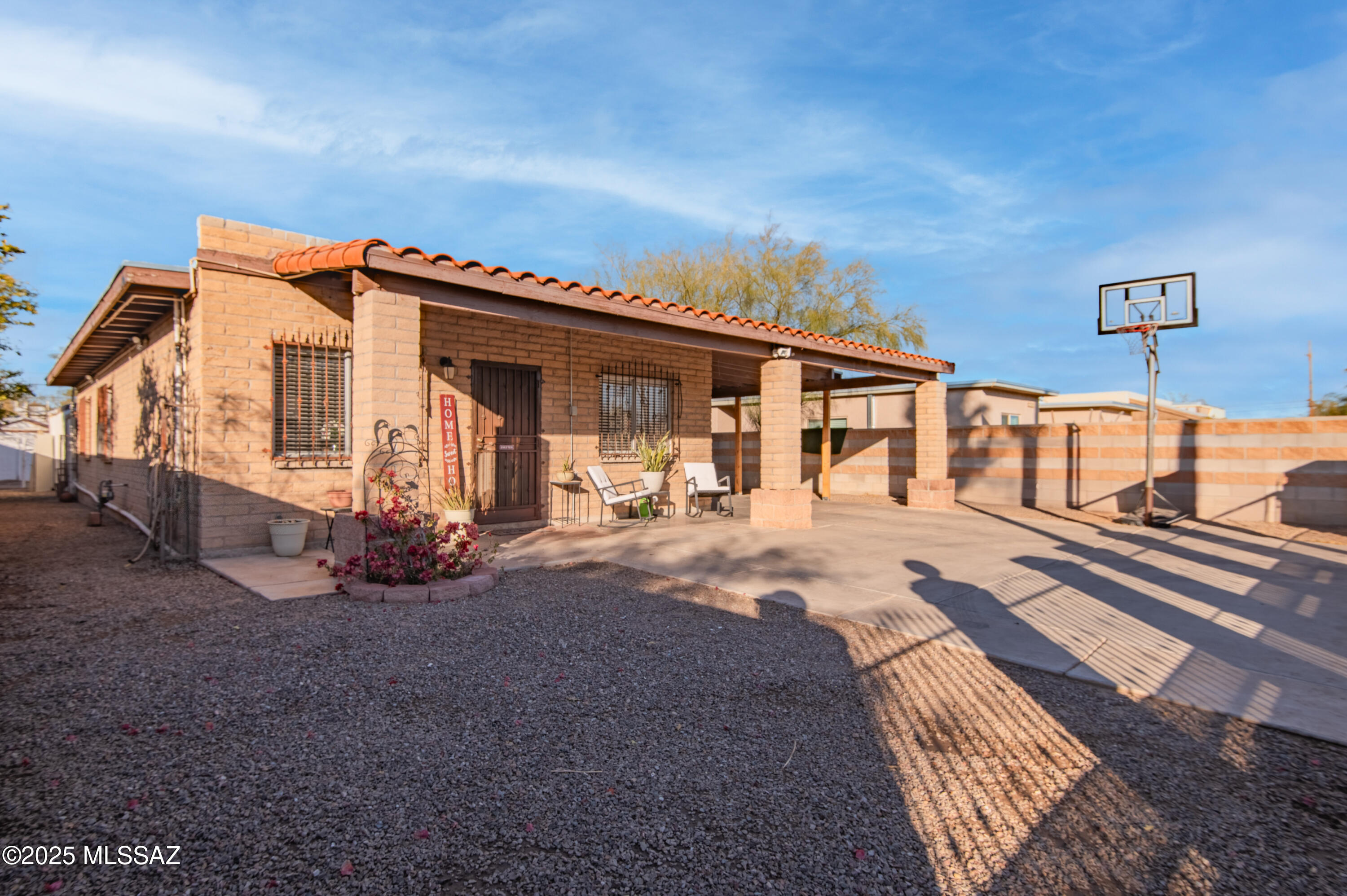 1410 W Sonora Street