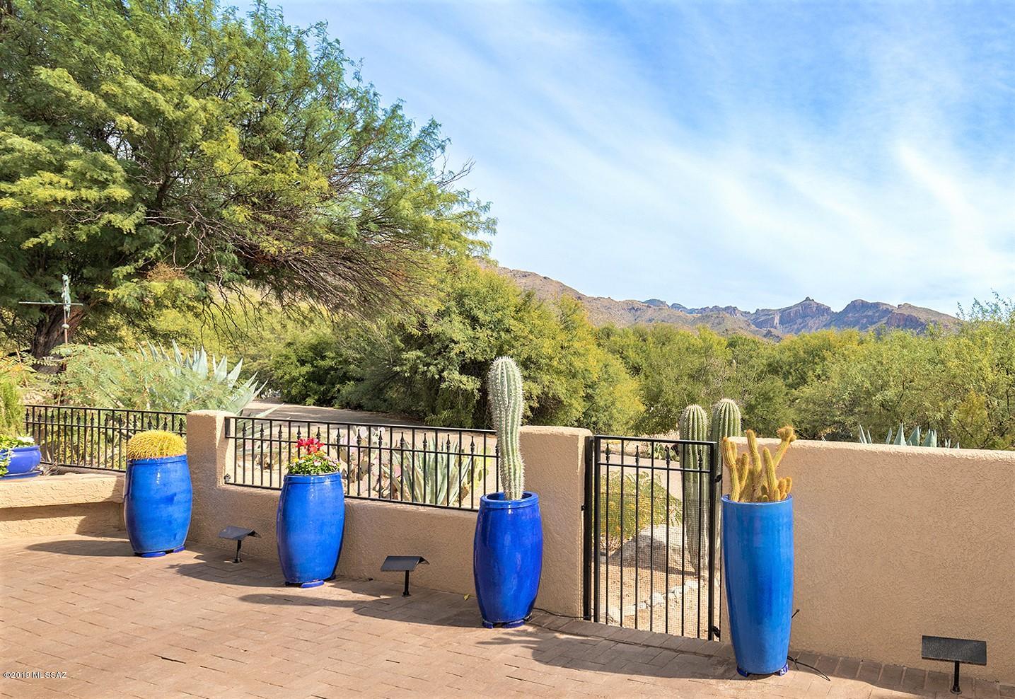 Ventana Canyon Golf Villas - Residential