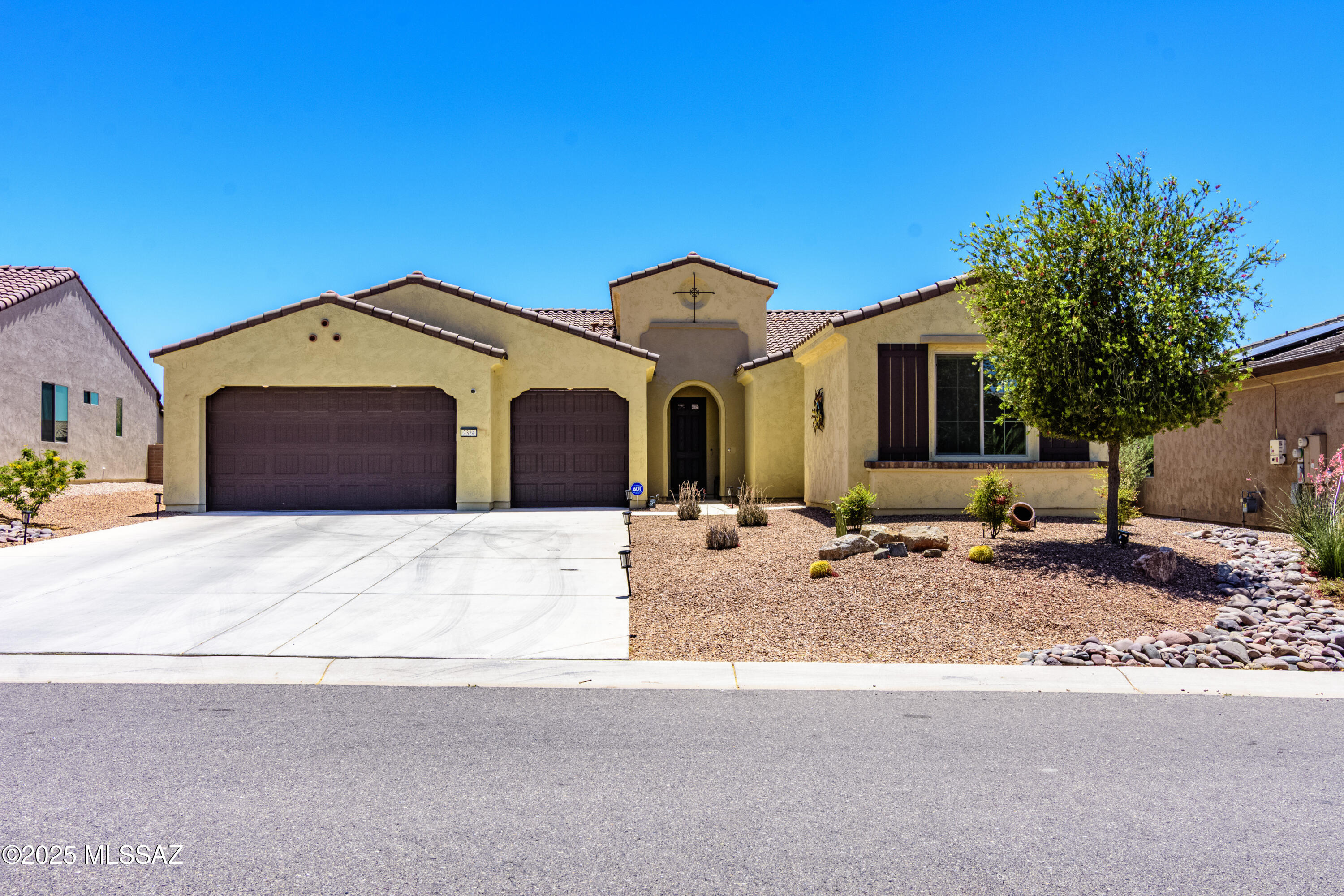 2324 E Dream Catcher Drive