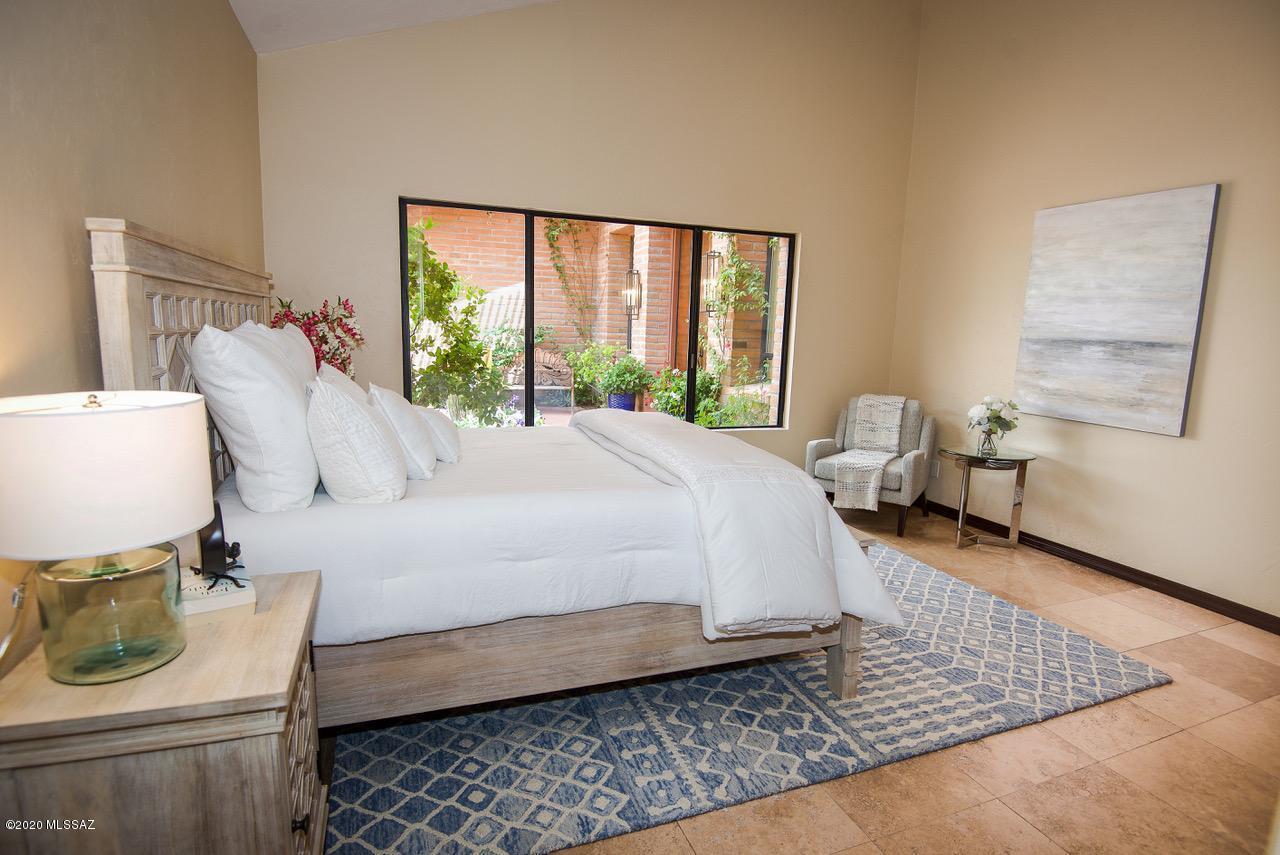 Shadow Hills (484-595) - Residential