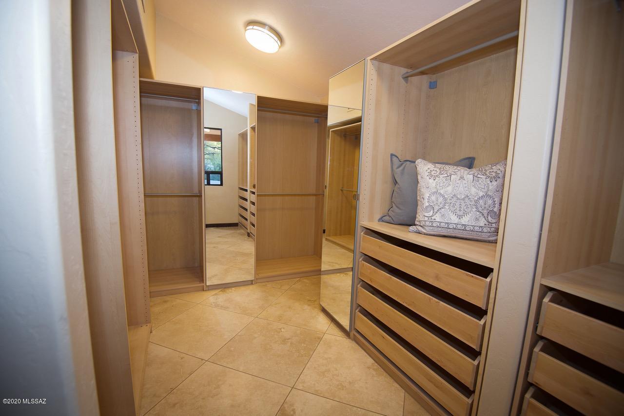Shadow Hills (484-595) - Residential