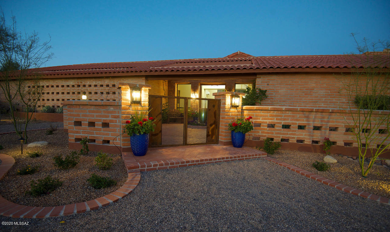 Shadow Hills (484-595) - Residential