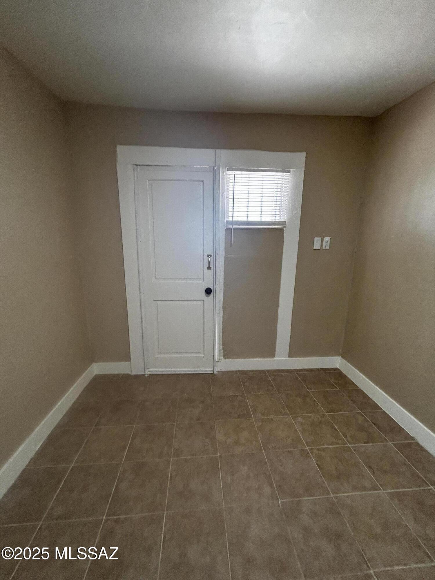 139 E 35th Street