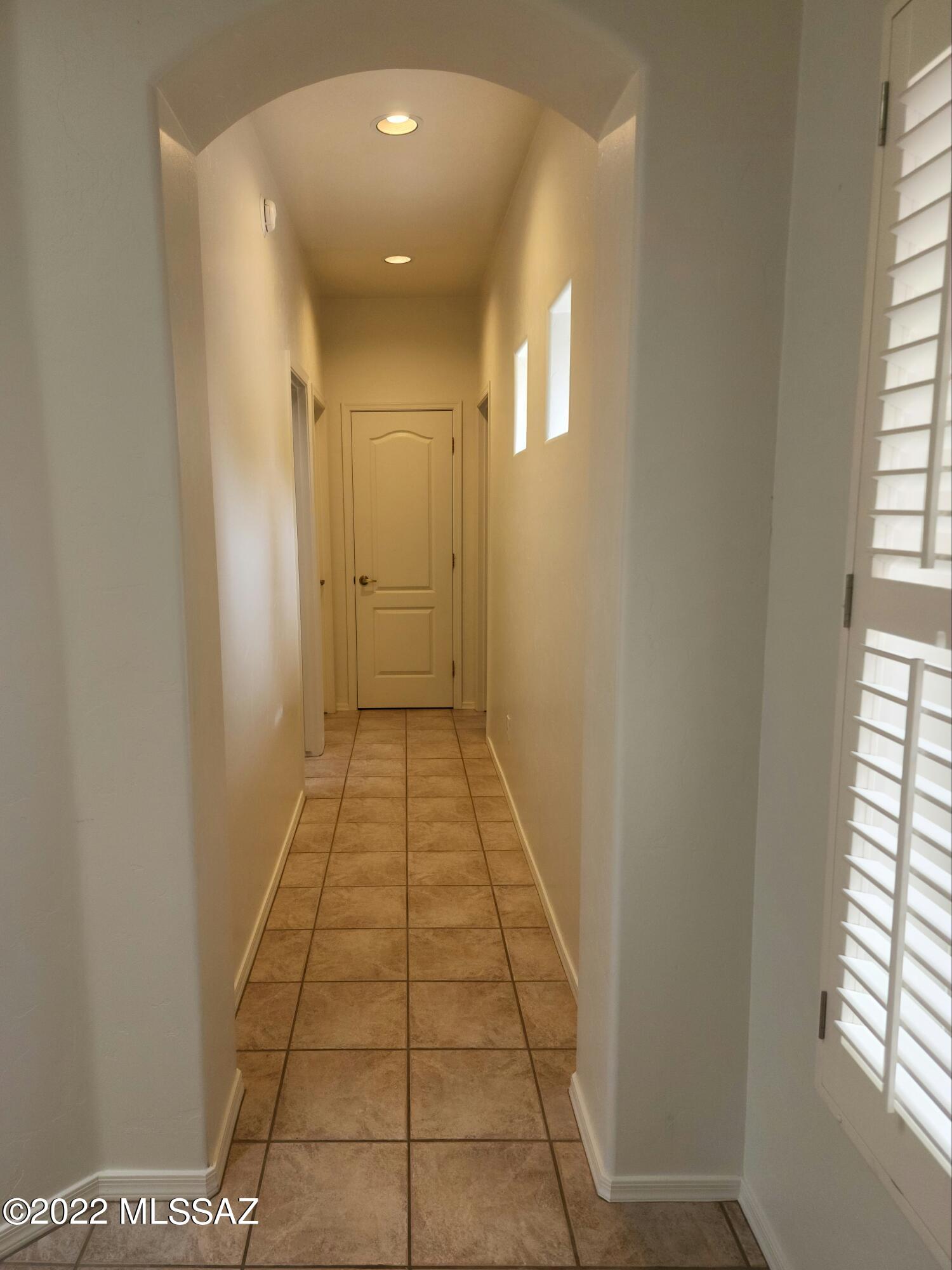 Marquette Place (1-44) - Residential