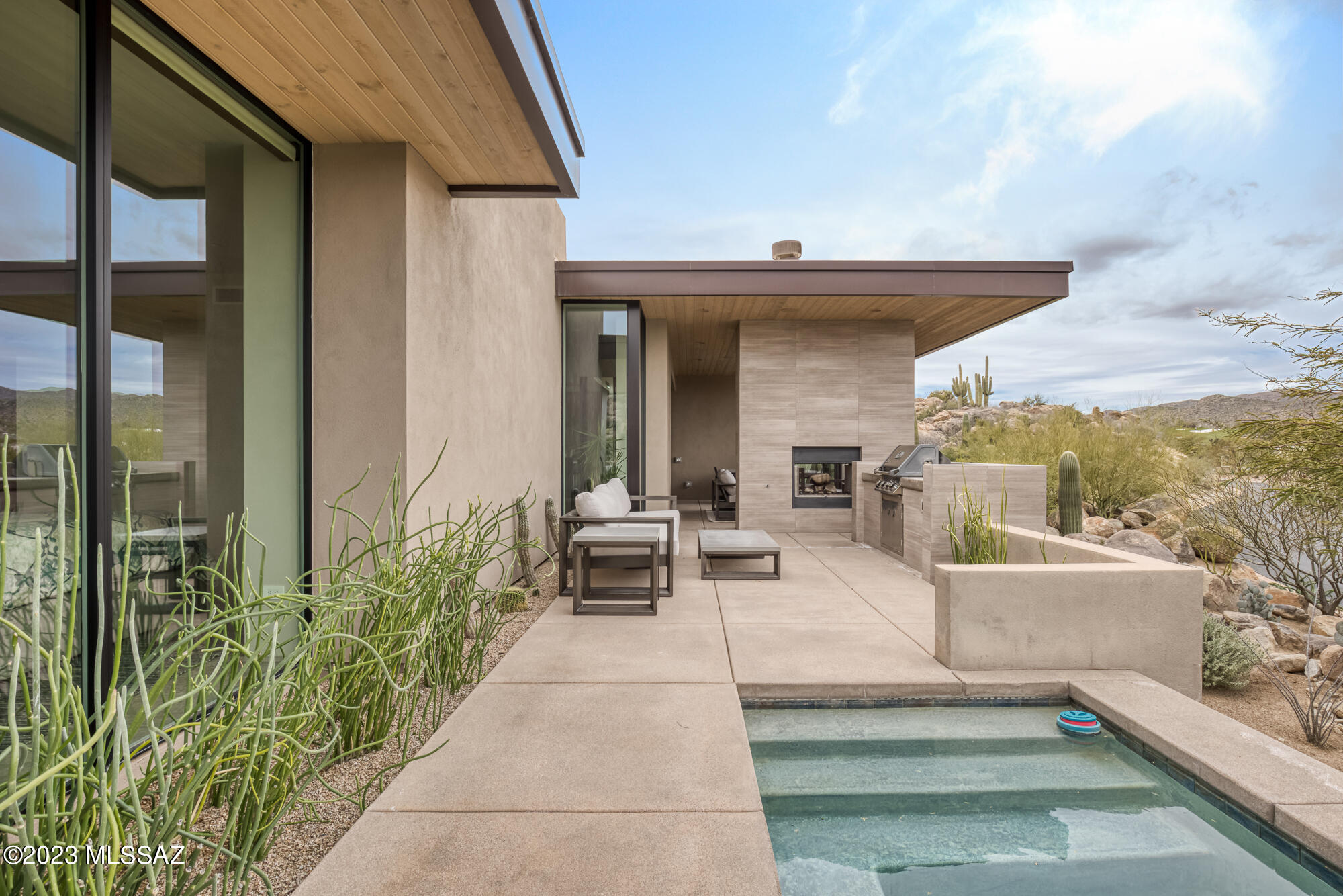Stone Canyon IV - Residential