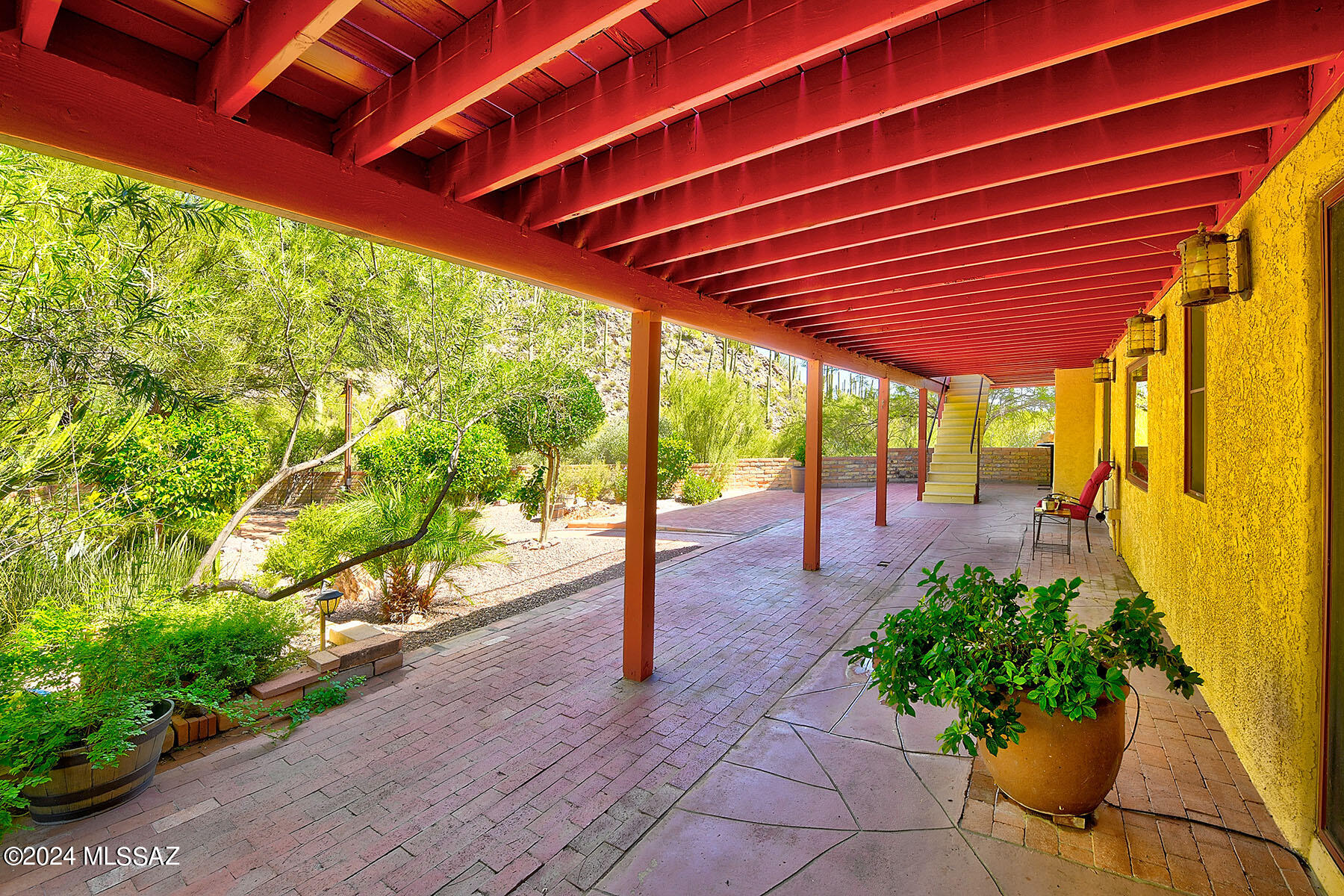 Casas Colina Cabo NO. 2 (31-67) - Residential