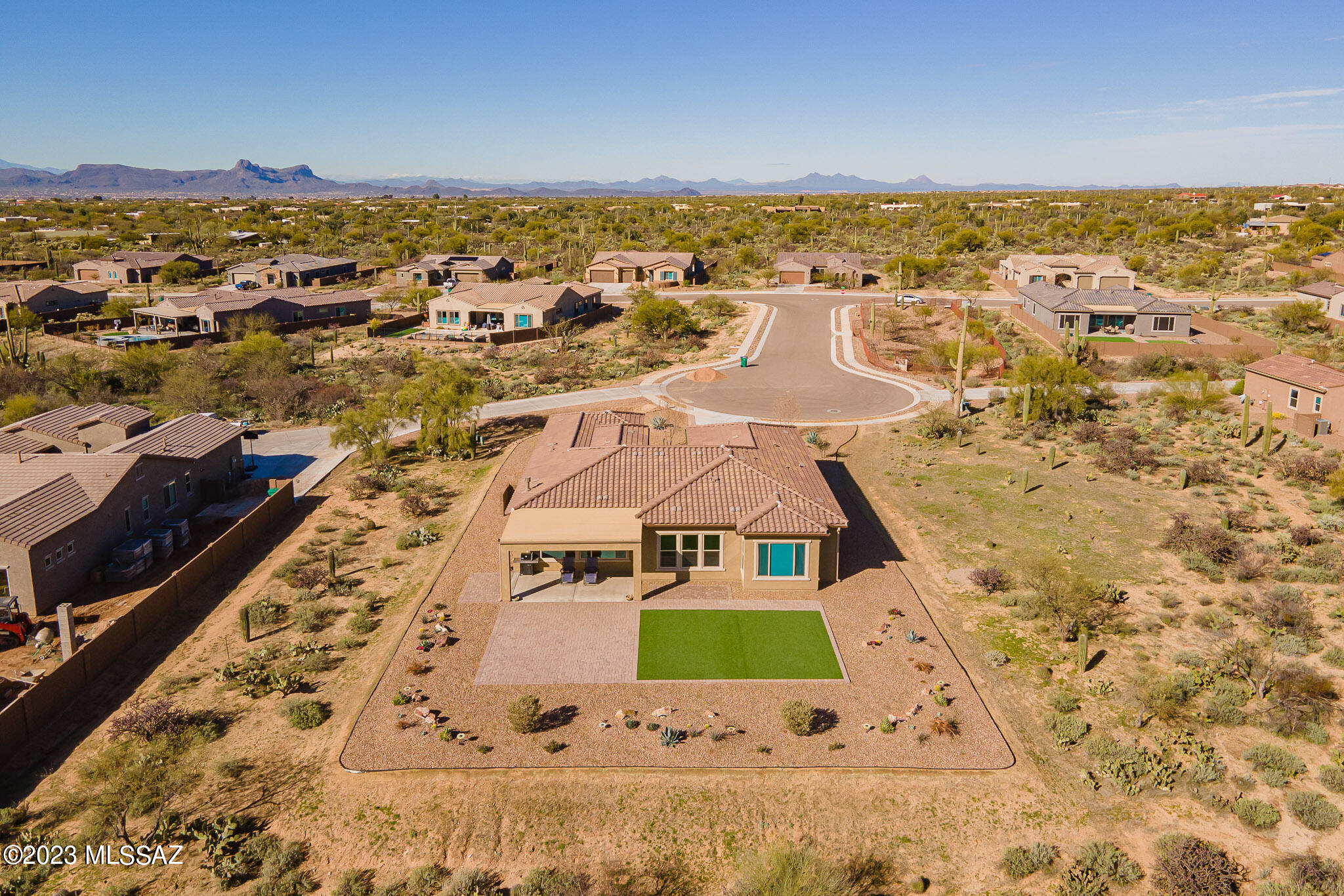 Saguaros Viejos West - Residential