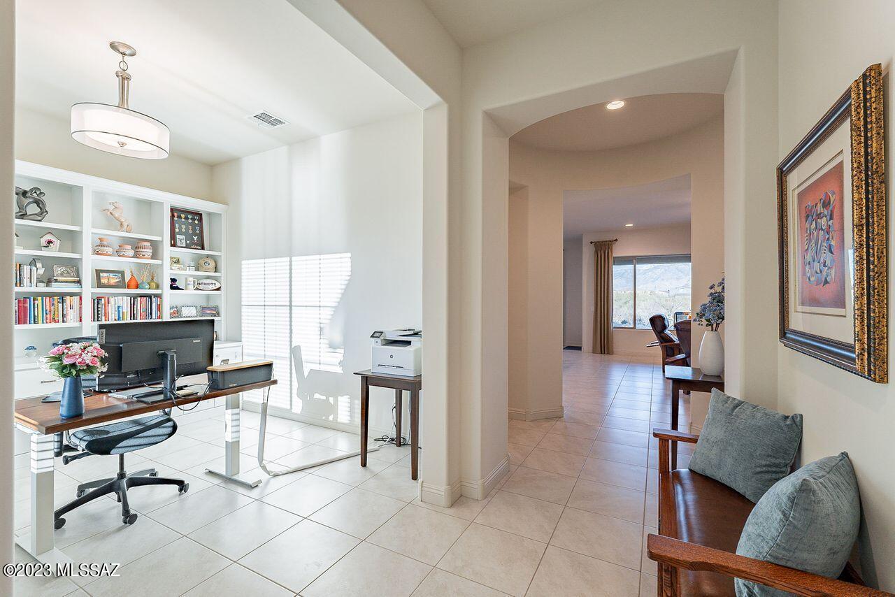 Saguaros Viejos West - Residential