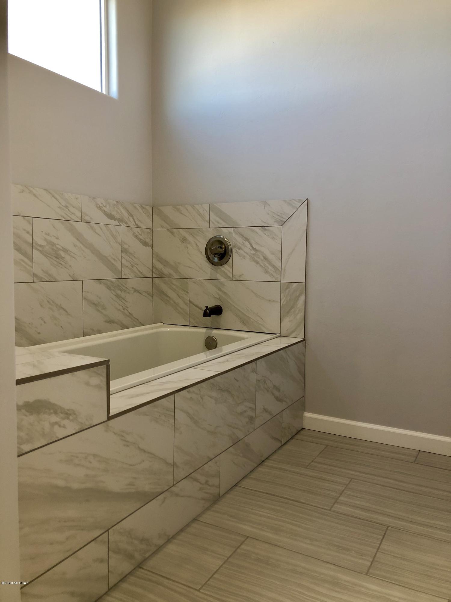 Meadow Hills - Residential