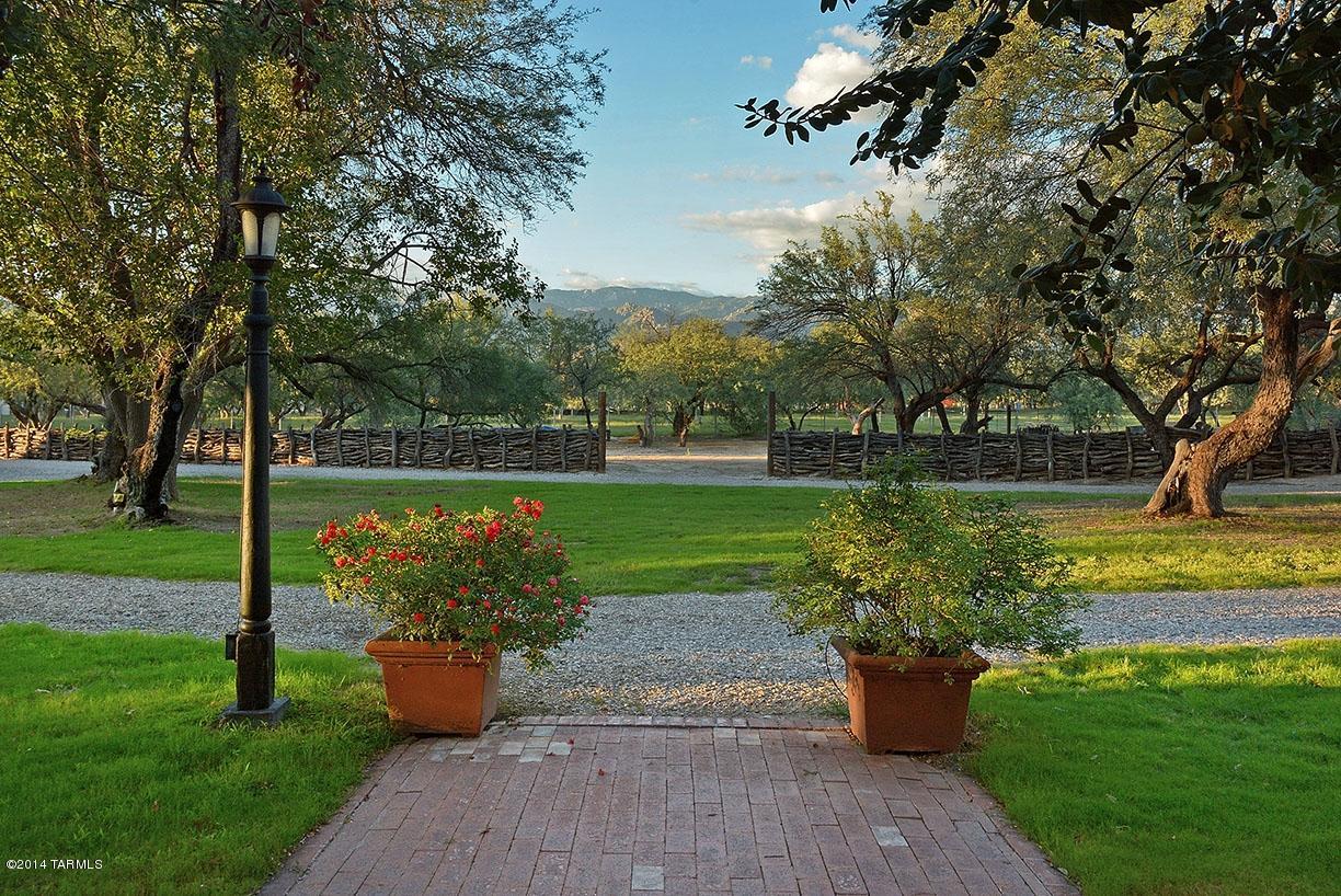 Tanque Verde Country Estates - Residential