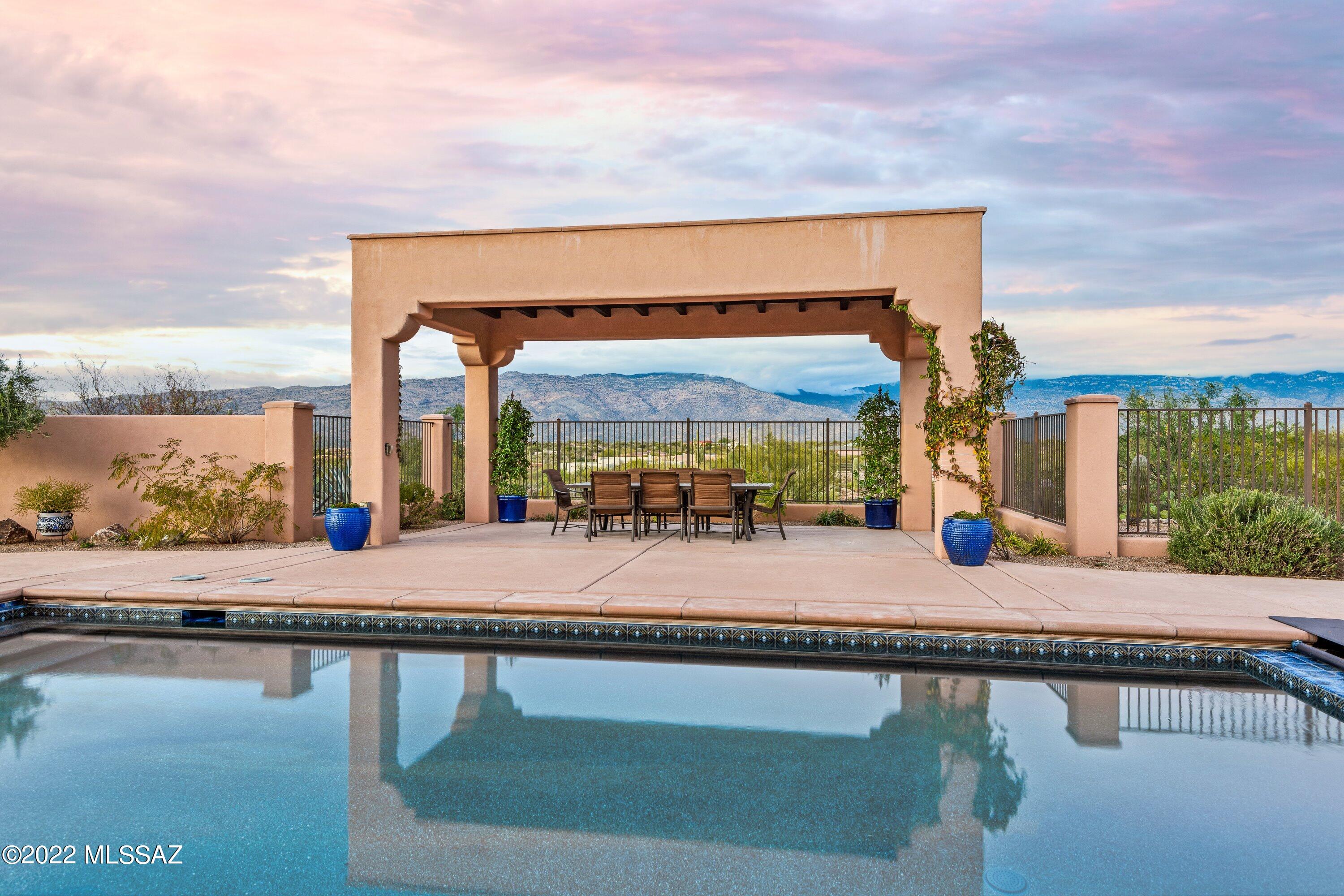 Coyote Creek (1-395) - Residential