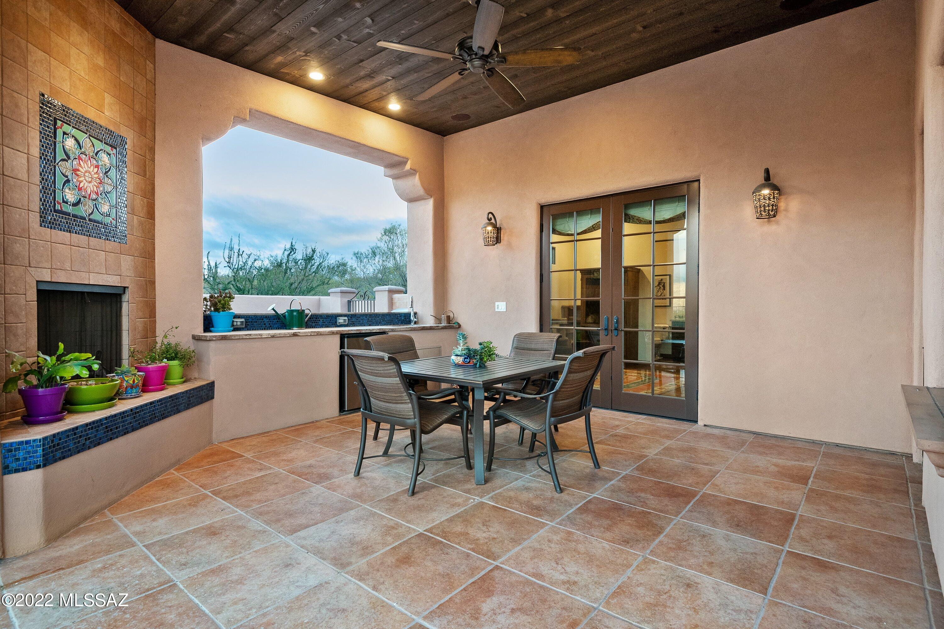 Coyote Creek (1-395) - Residential