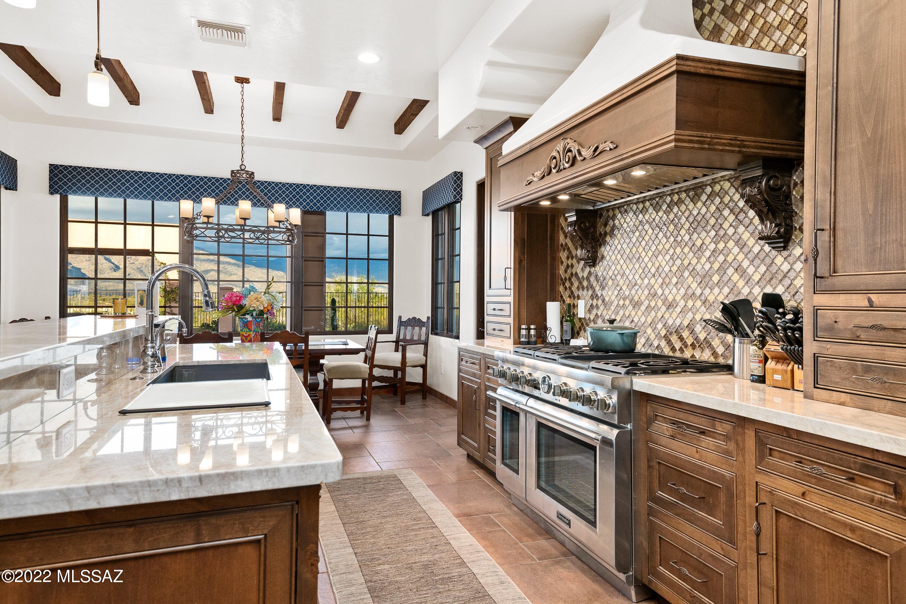 Coyote Creek (1-395) - Residential