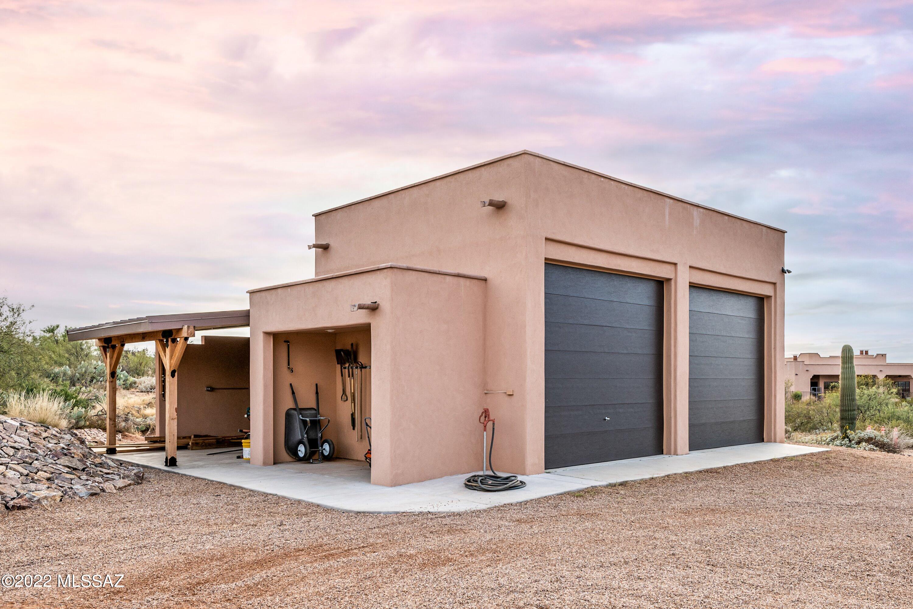 Coyote Creek (1-395) - Residential