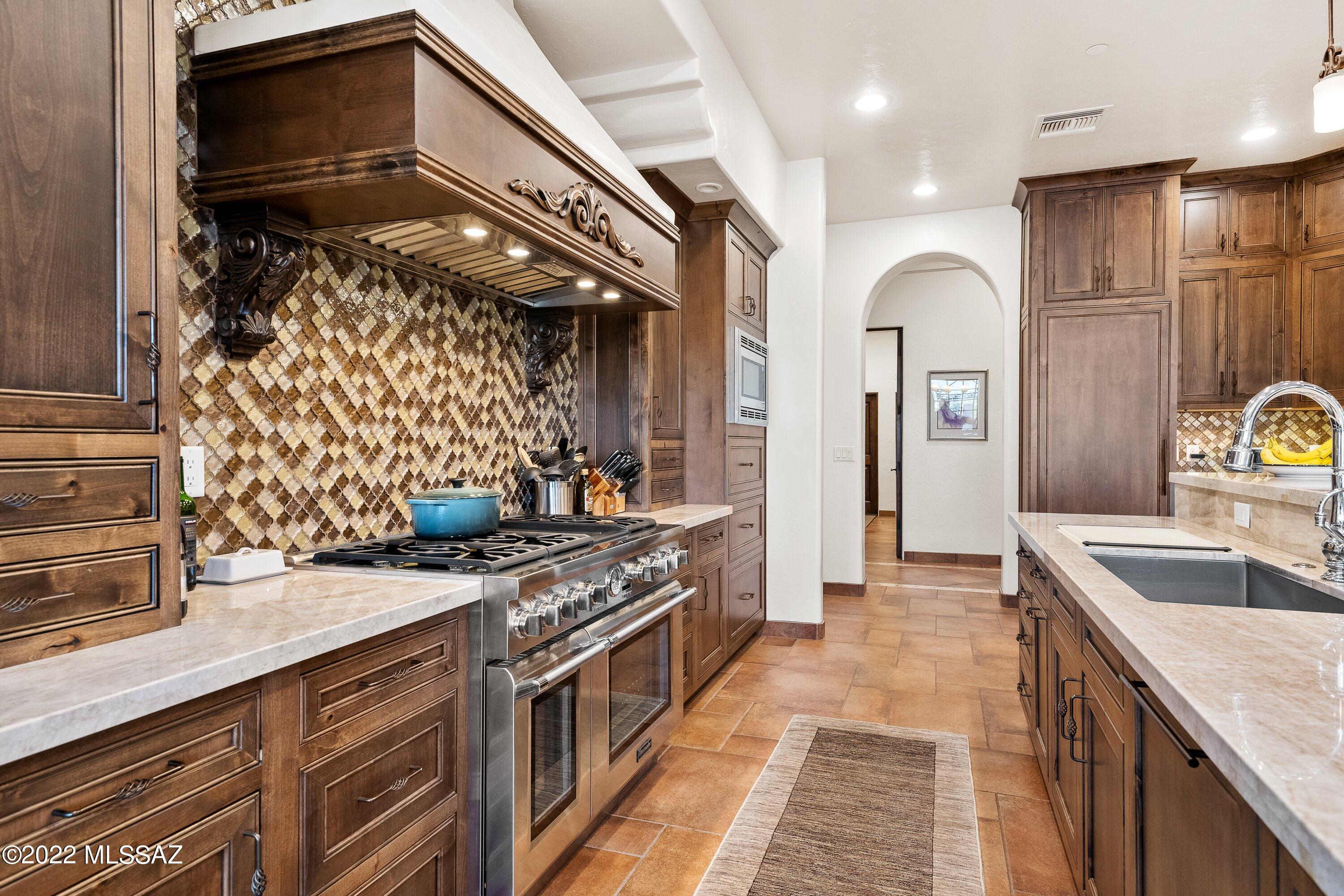 Coyote Creek (1-395) - Residential