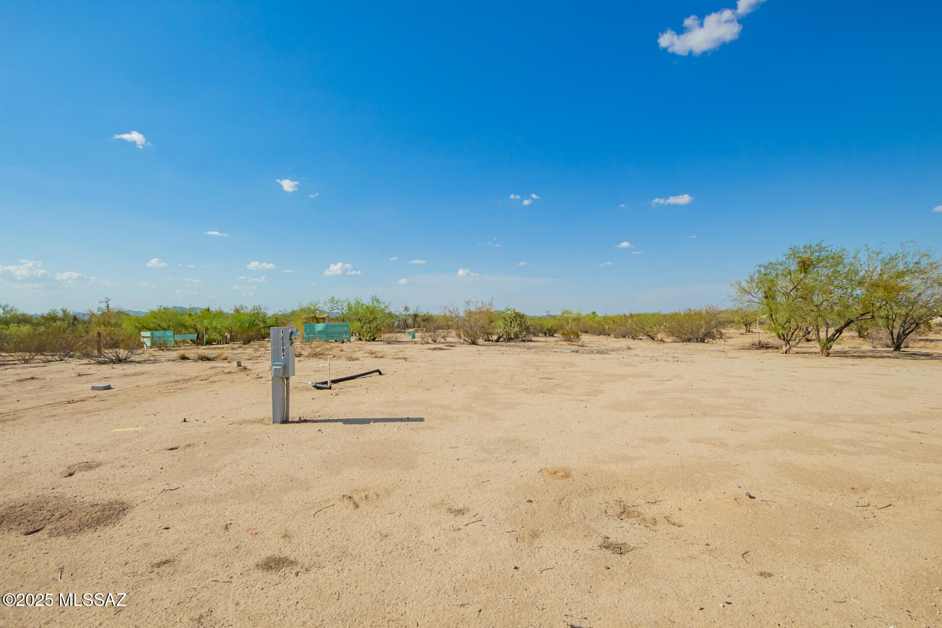 16065 W Quinlin Trail