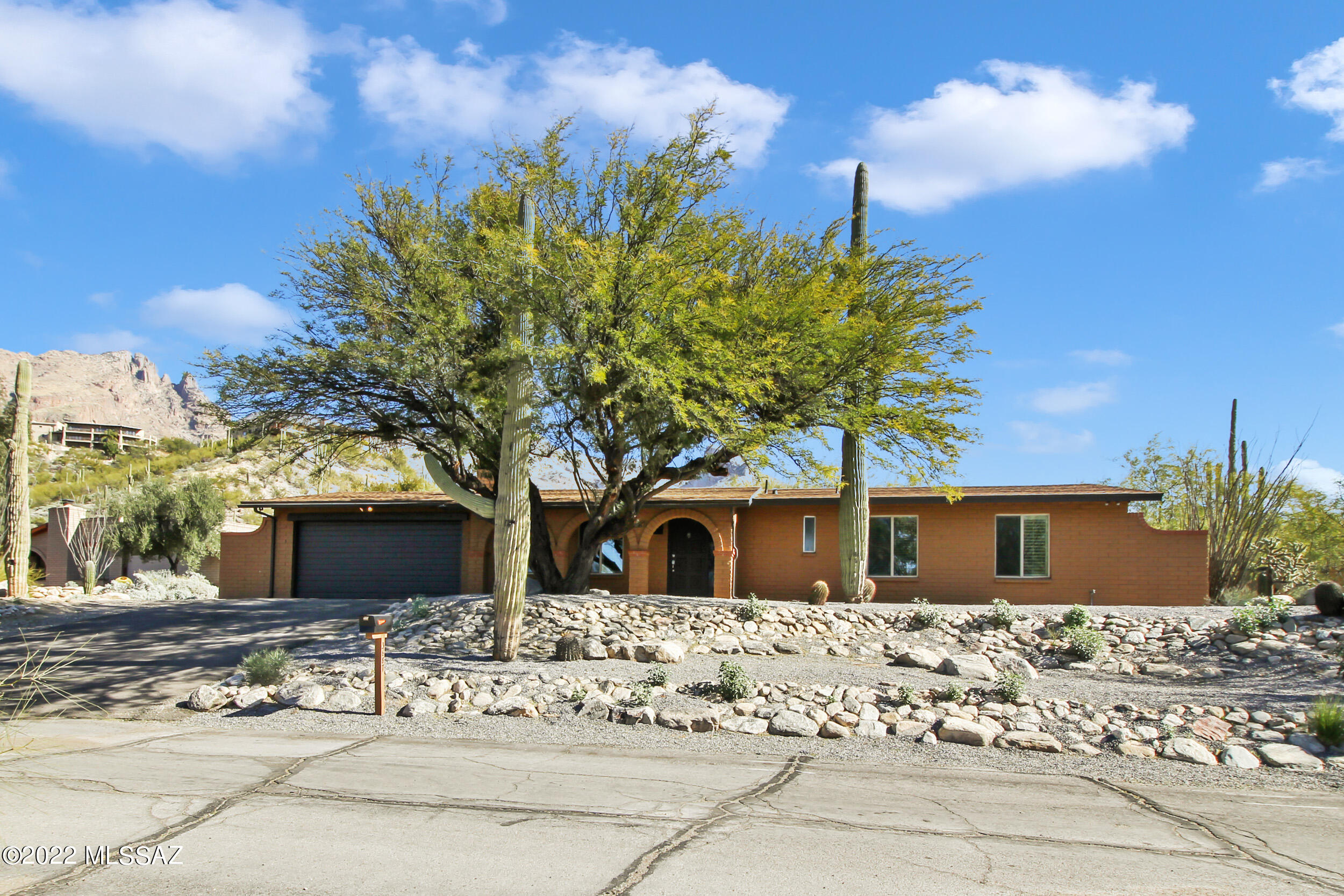 The Foothills Clusters (373-569) - Residential