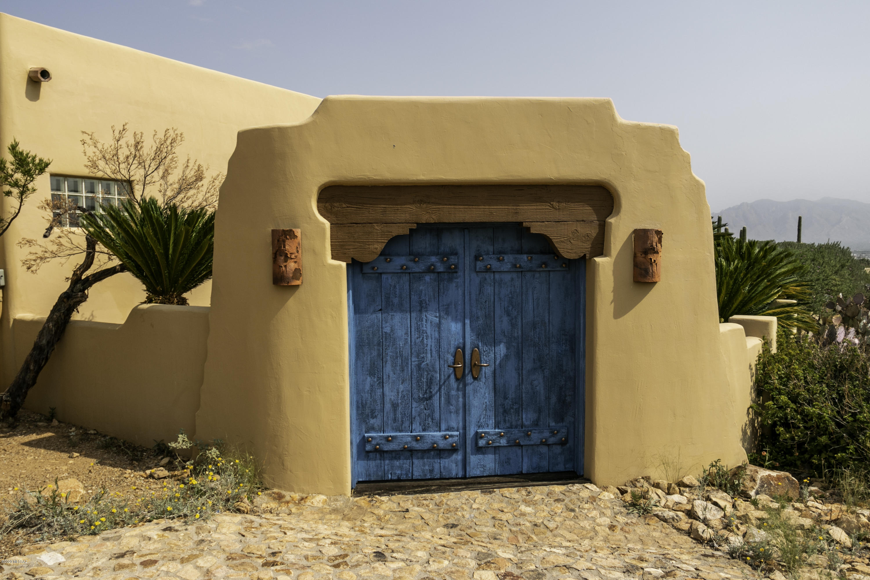 Roadrunner Hills (1-21) - Residential