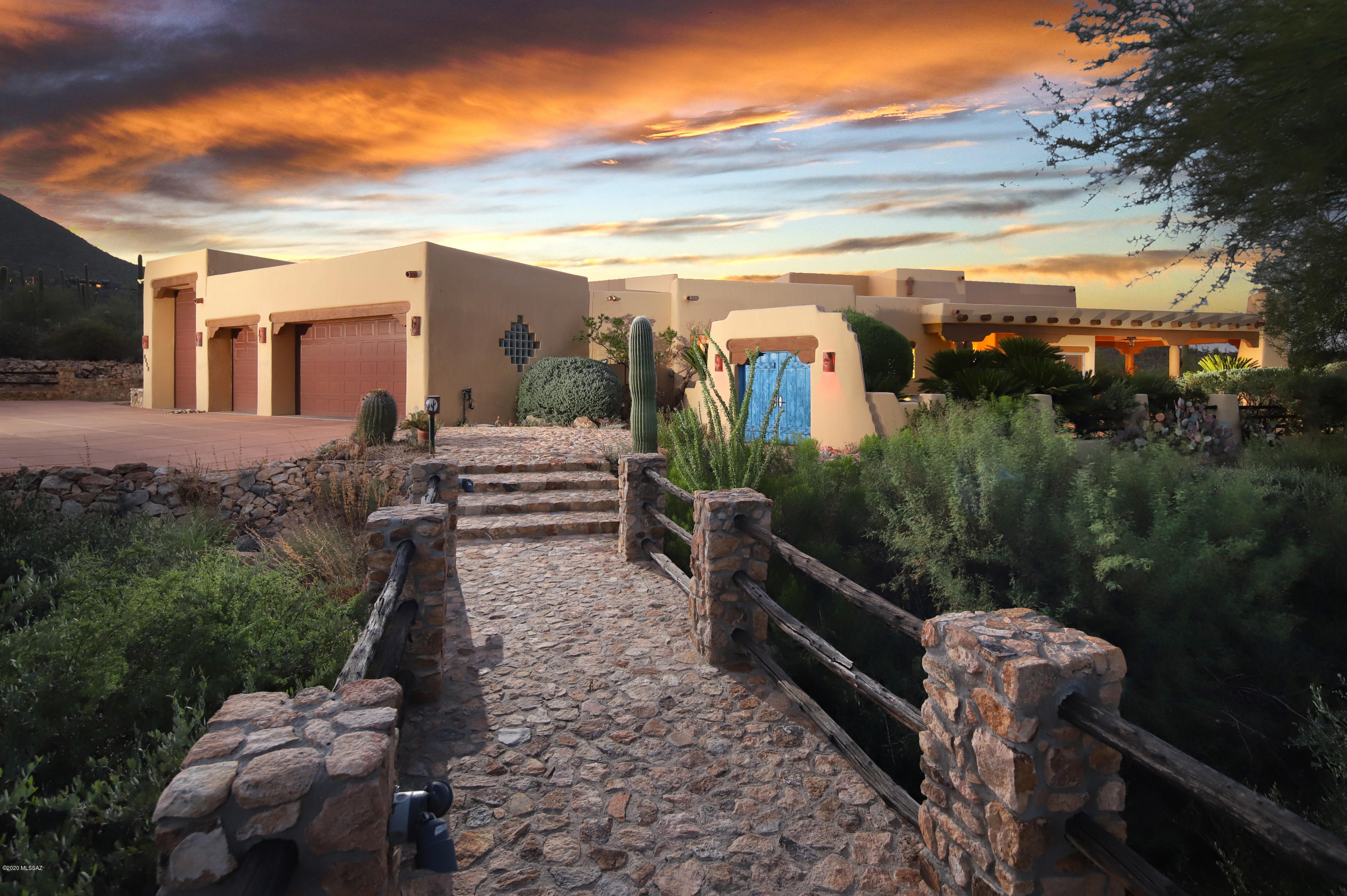 Roadrunner Hills (1-21) - Residential