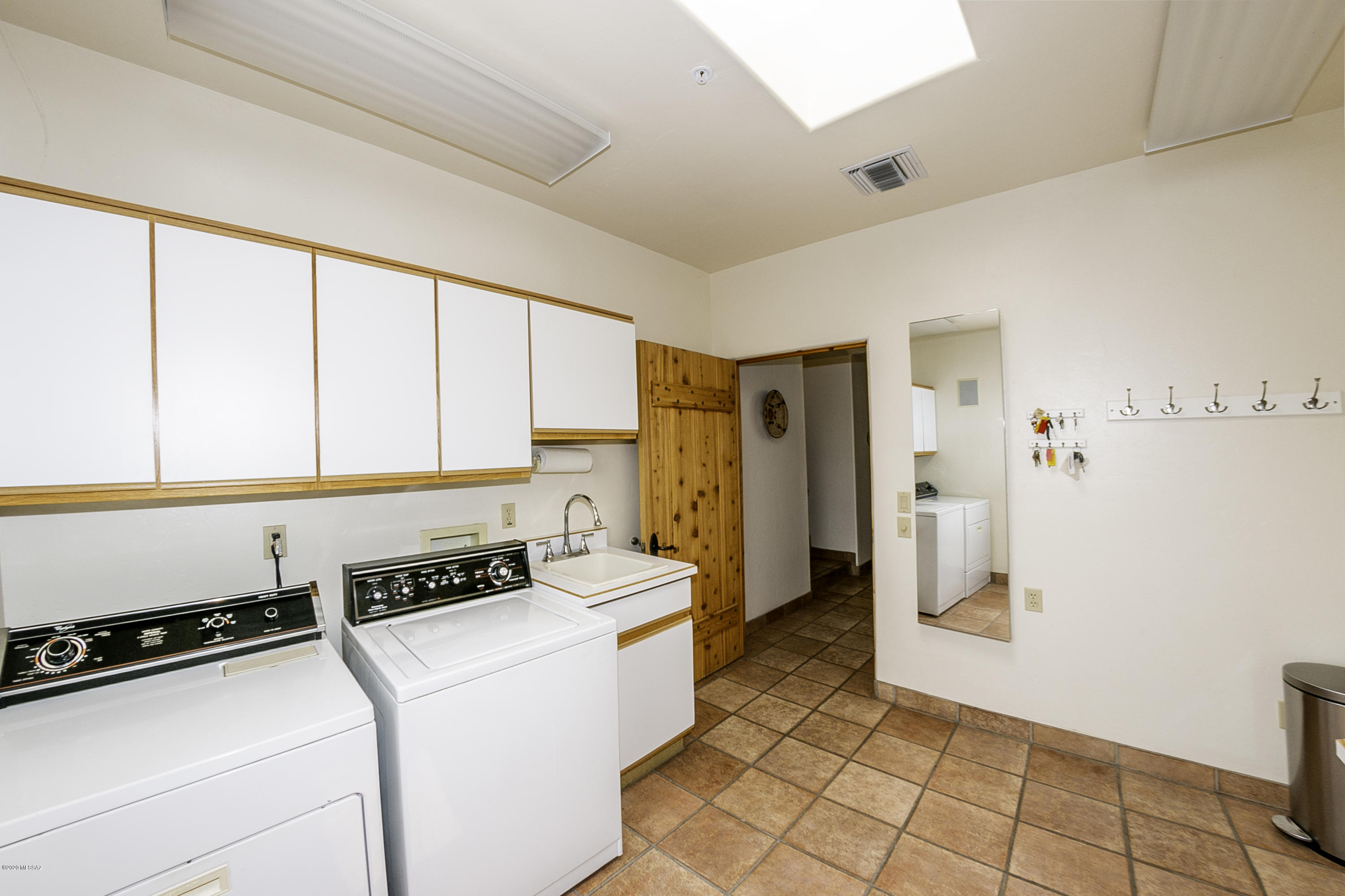 Roadrunner Hills (1-21) - Residential