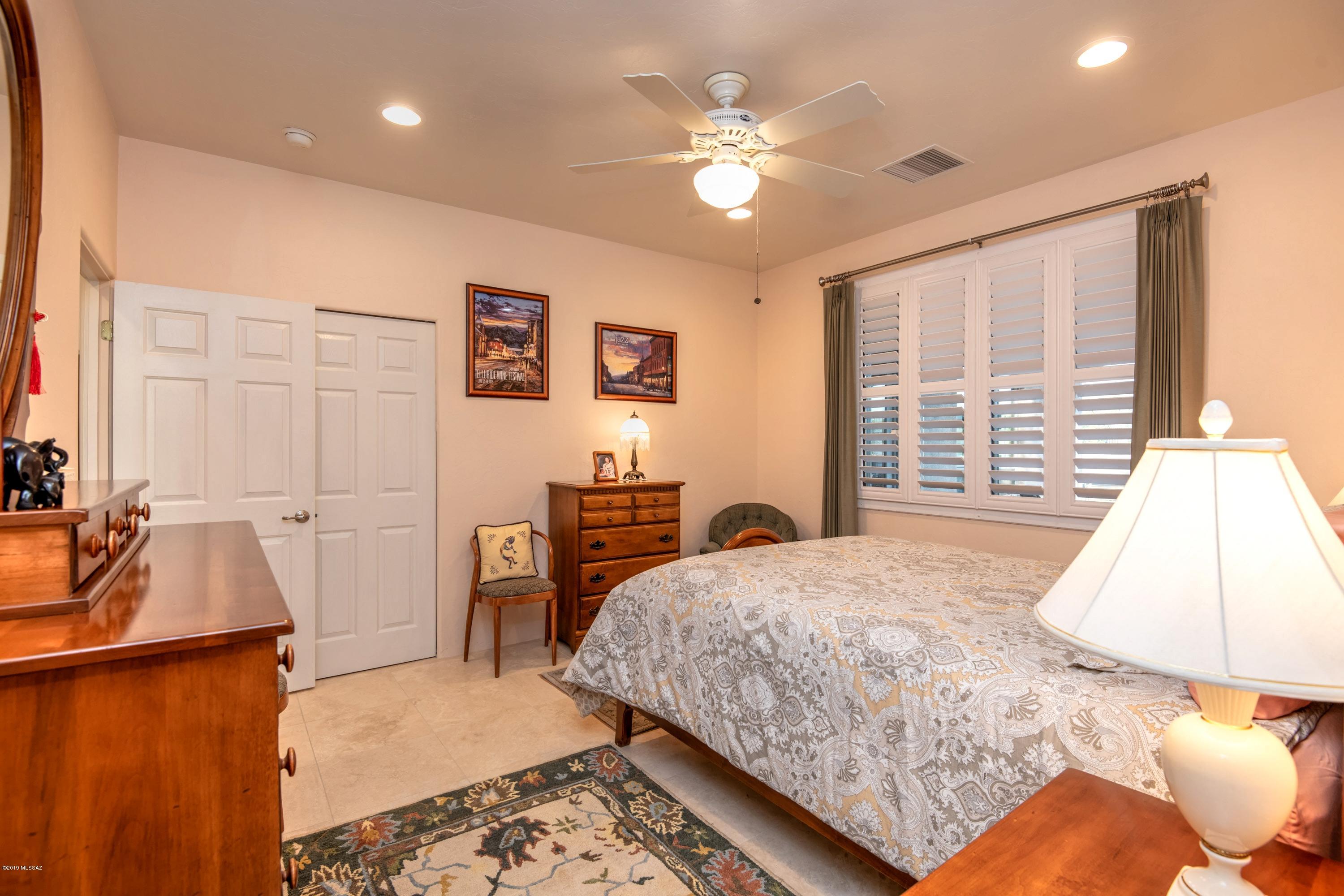 Coyote Creek (1-395) - Residential