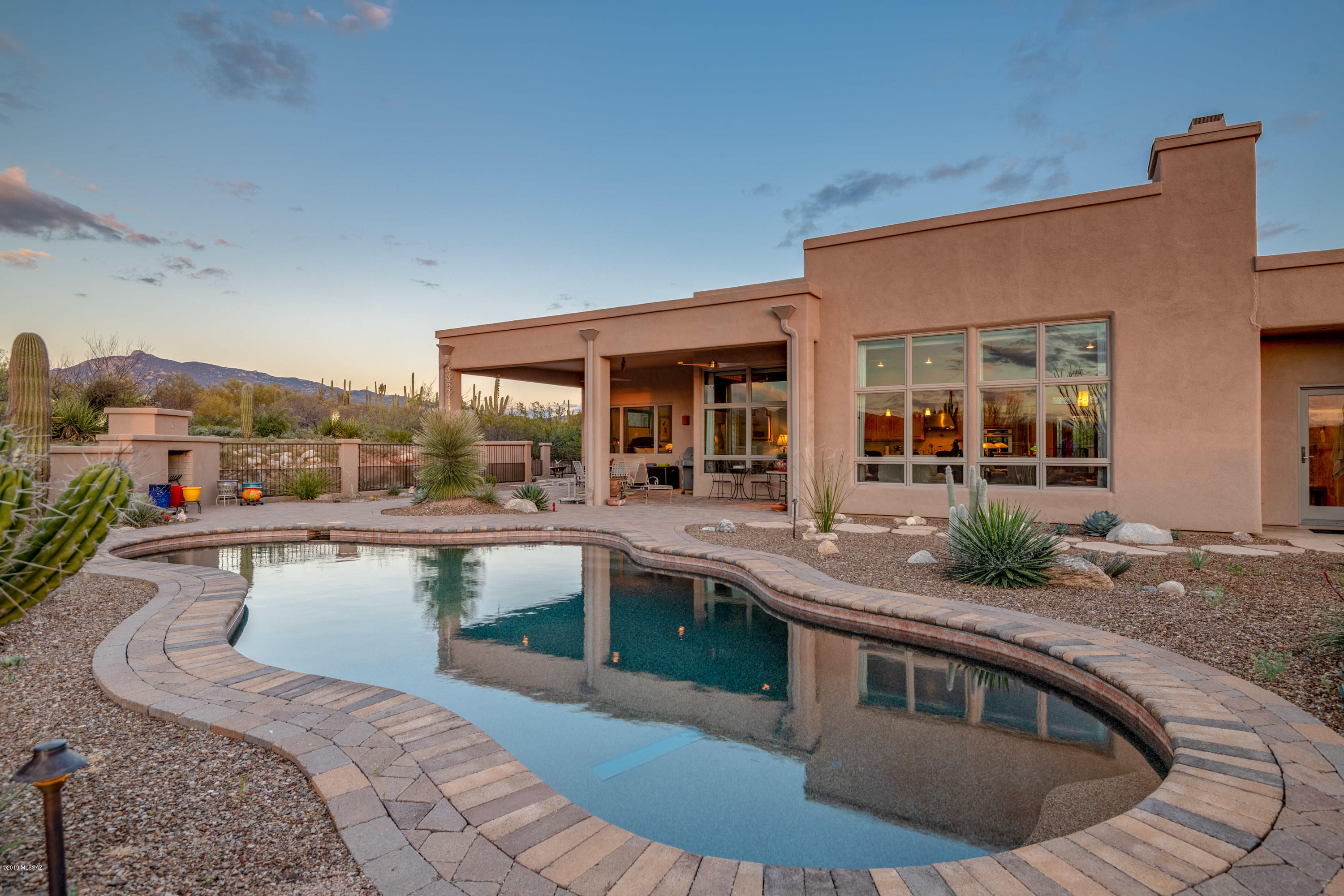 Coyote Creek (1-395) - Residential