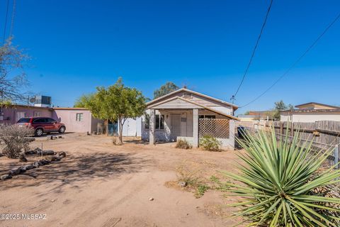 3721 N Estrella Lane Tucson AZ 85705
