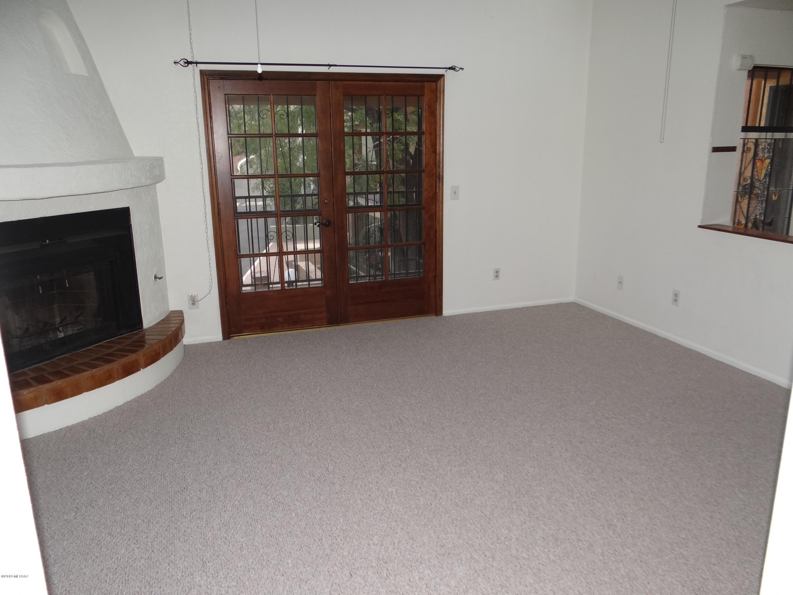 Las Casas Bellas Condo (1-44) - Residential Lease