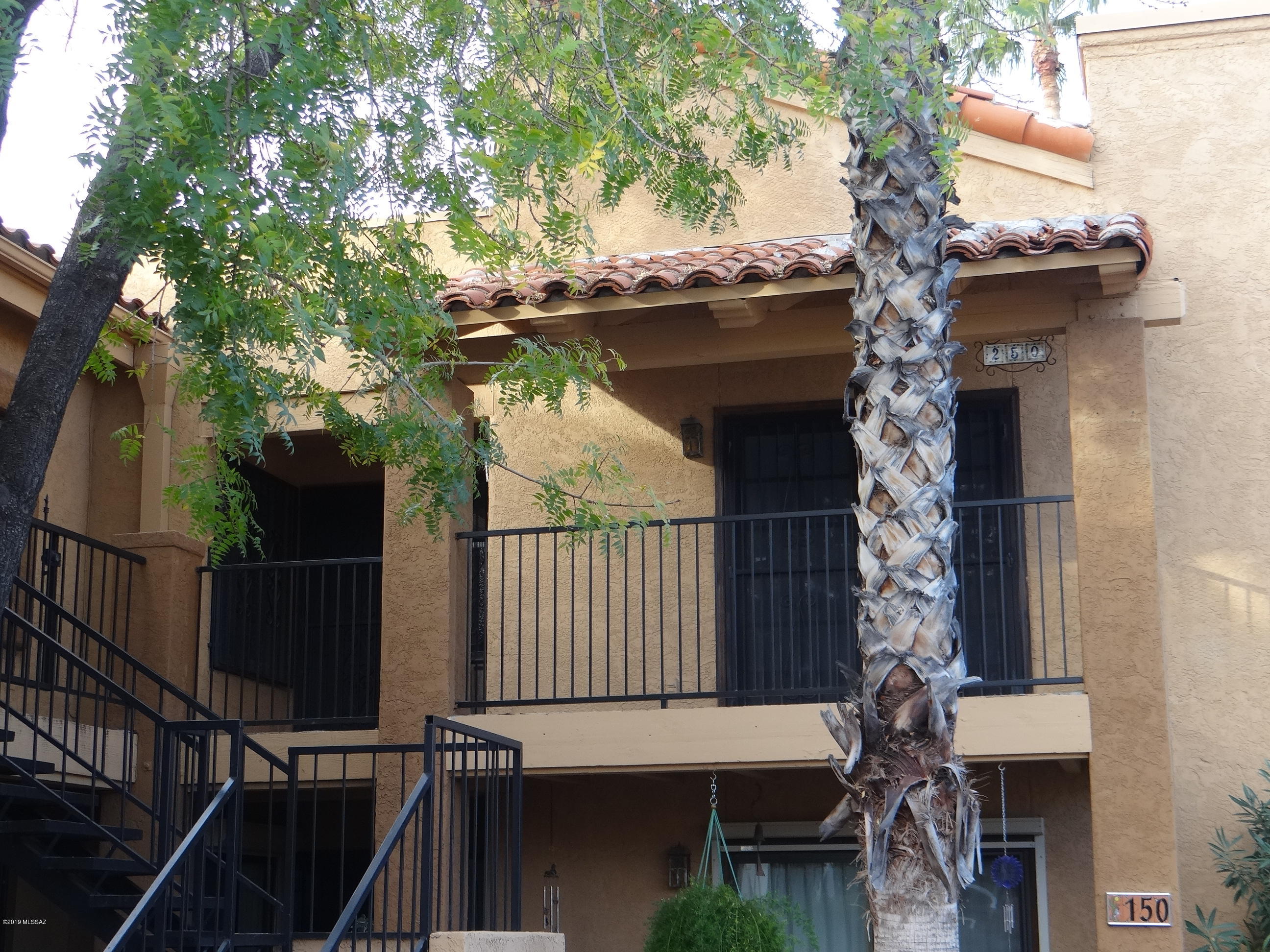 Las Casas Bellas Condo (1-44) - Residential Lease
