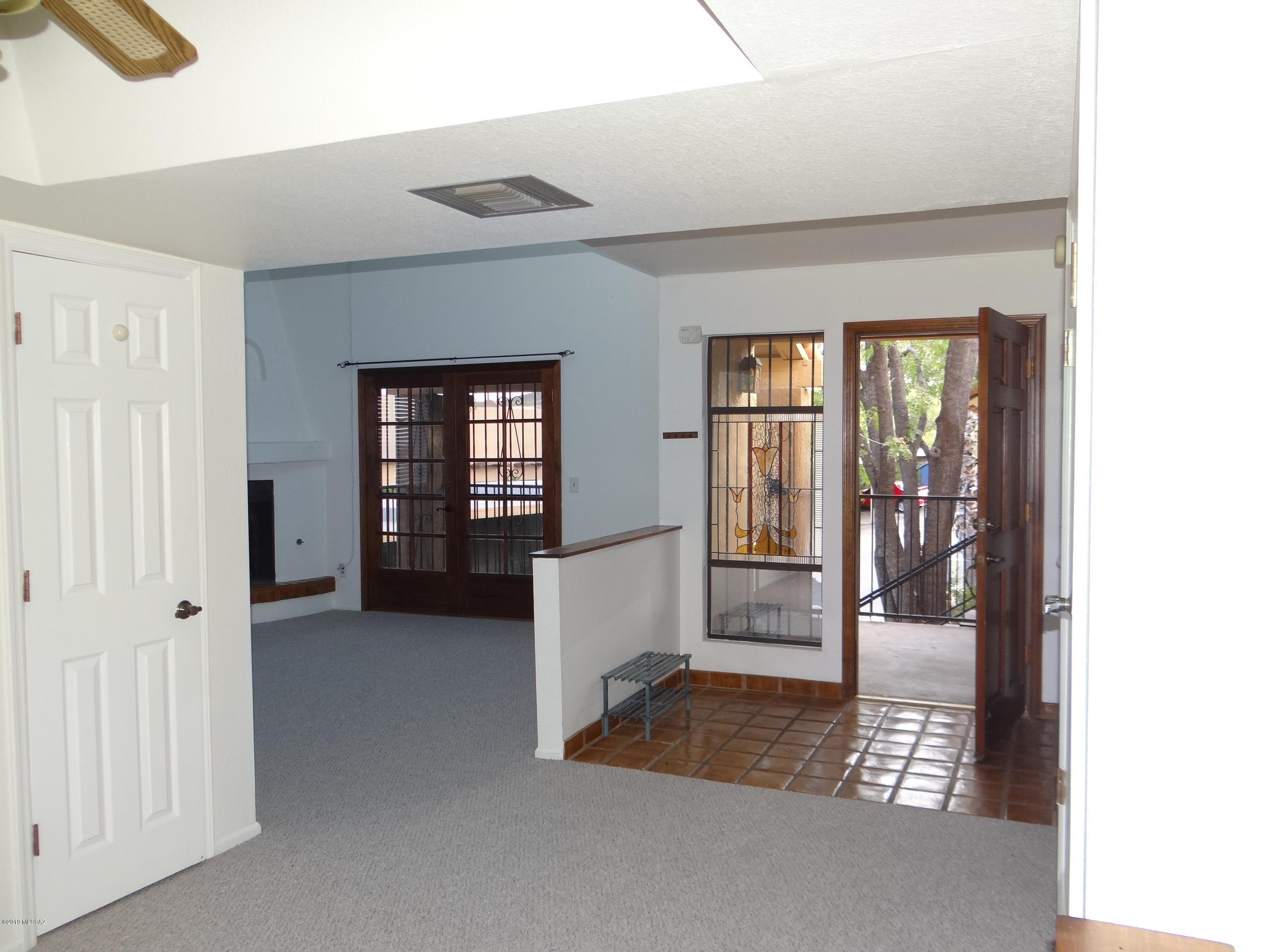 Las Casas Bellas Condo (1-44) - Residential Lease