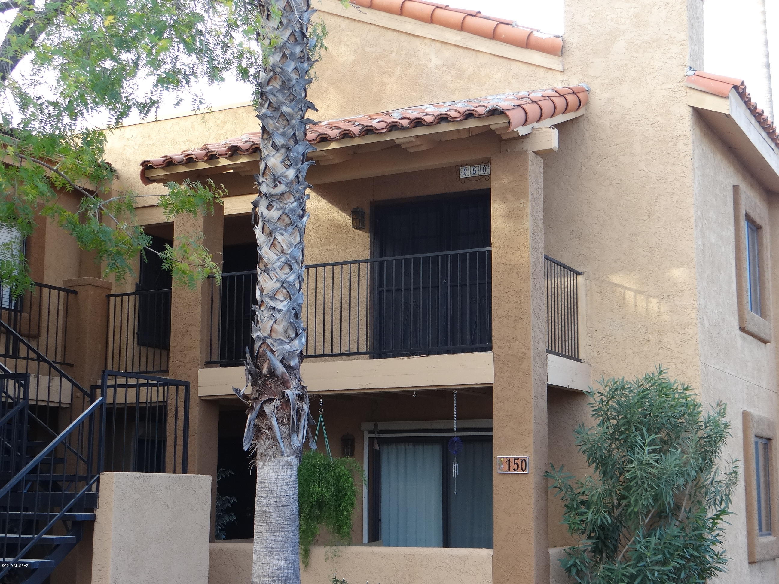Las Casas Bellas Condo (1-44) - Residential Lease