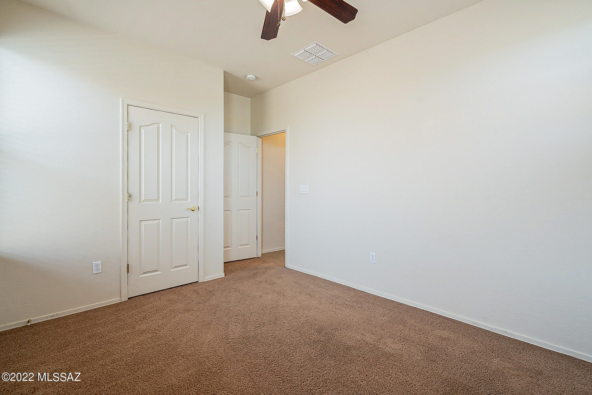 Entrada Bonita (1-253) - Residential Lease