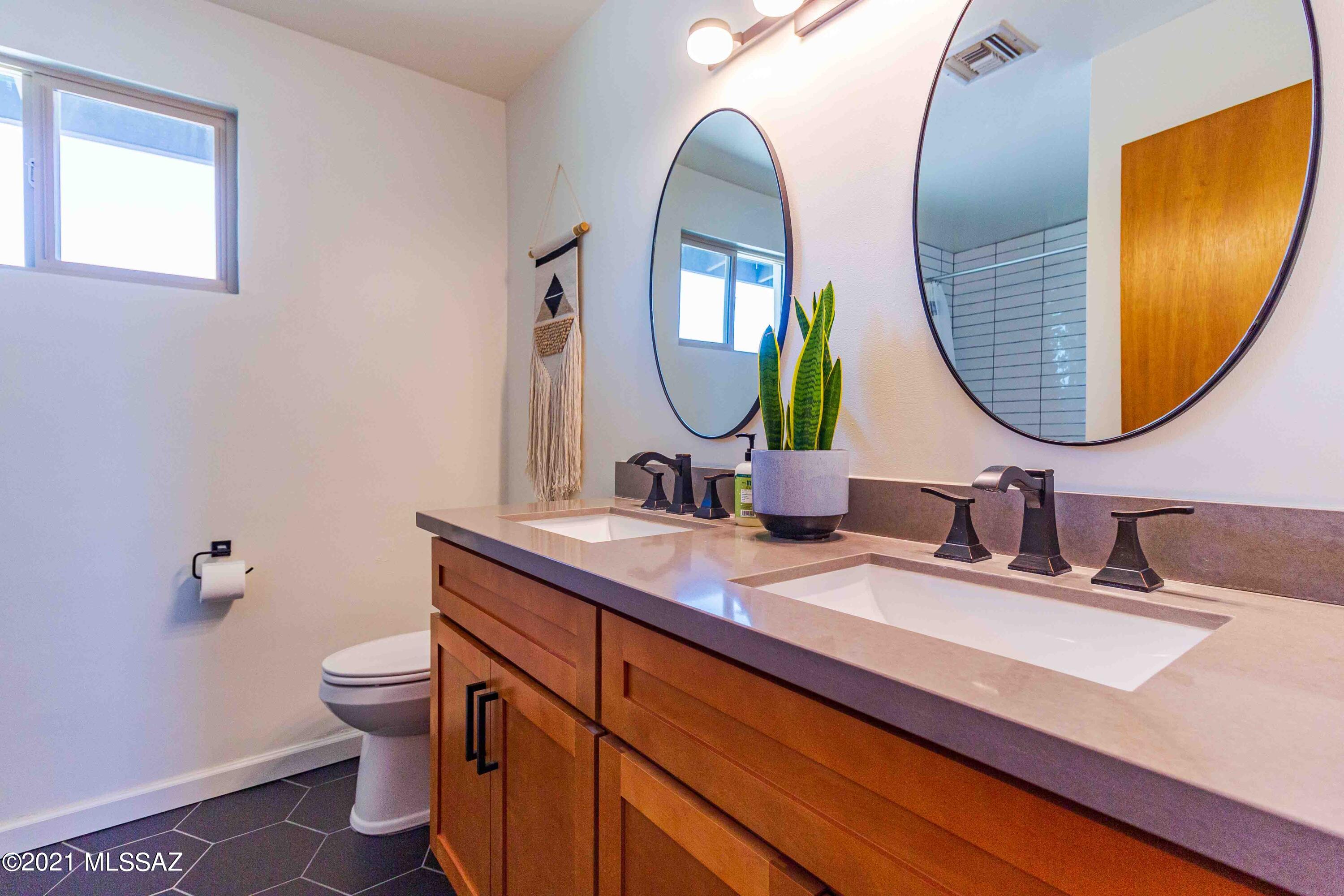Flecha Caida Ranch Estates #5 - Residential Lease