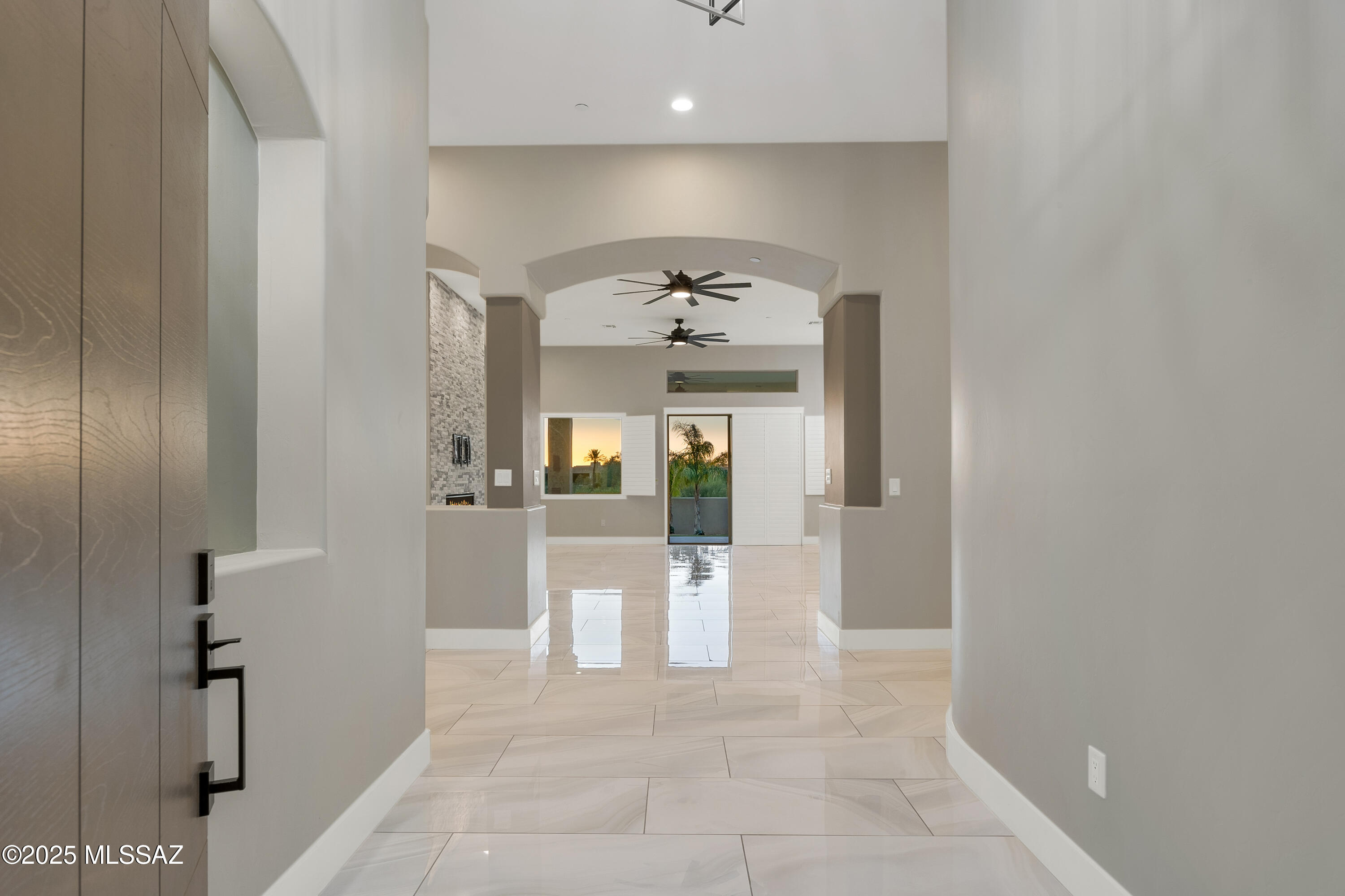 10355 N La Cholla Boulevard