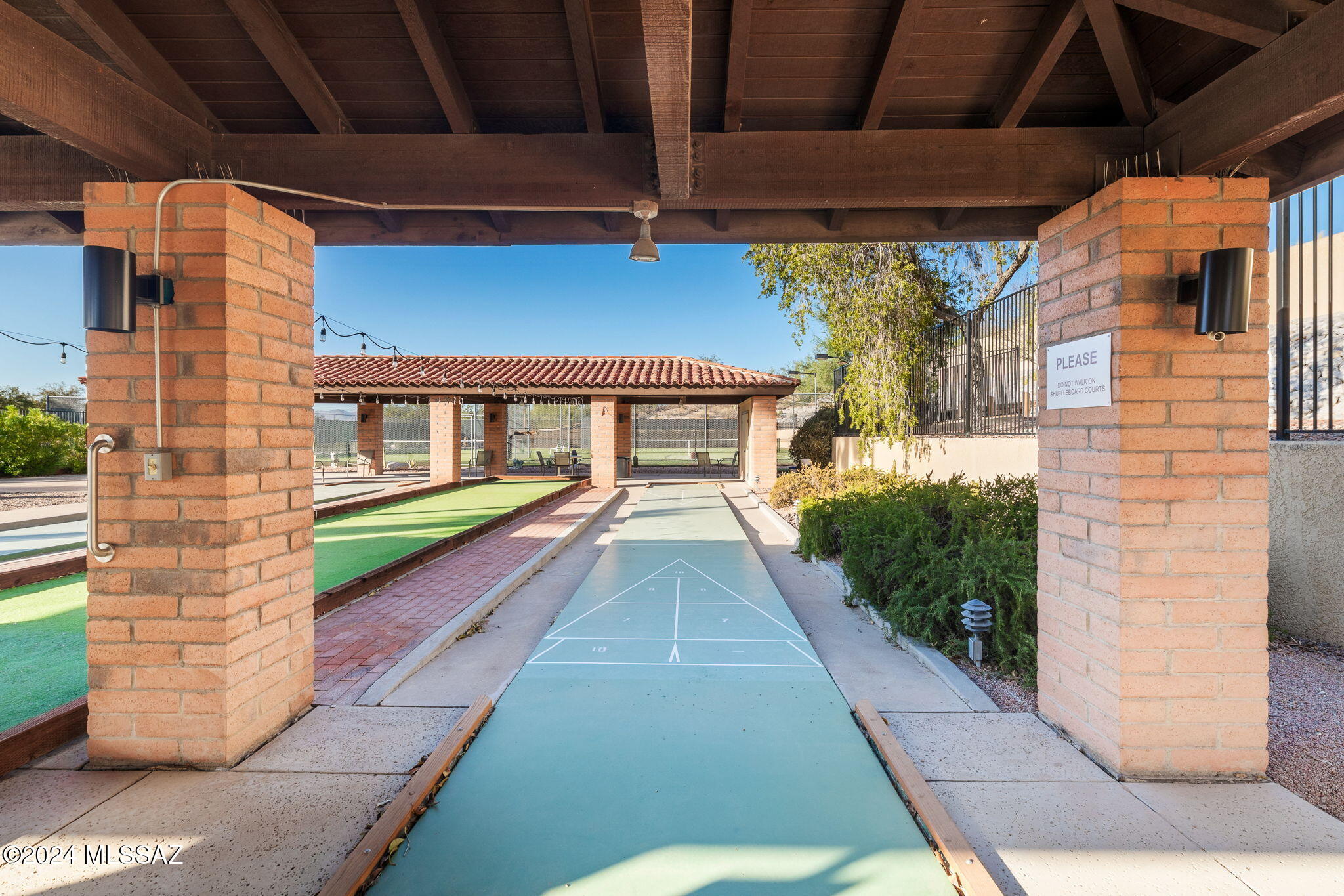 La Cholla Hills(1-313) - Residential