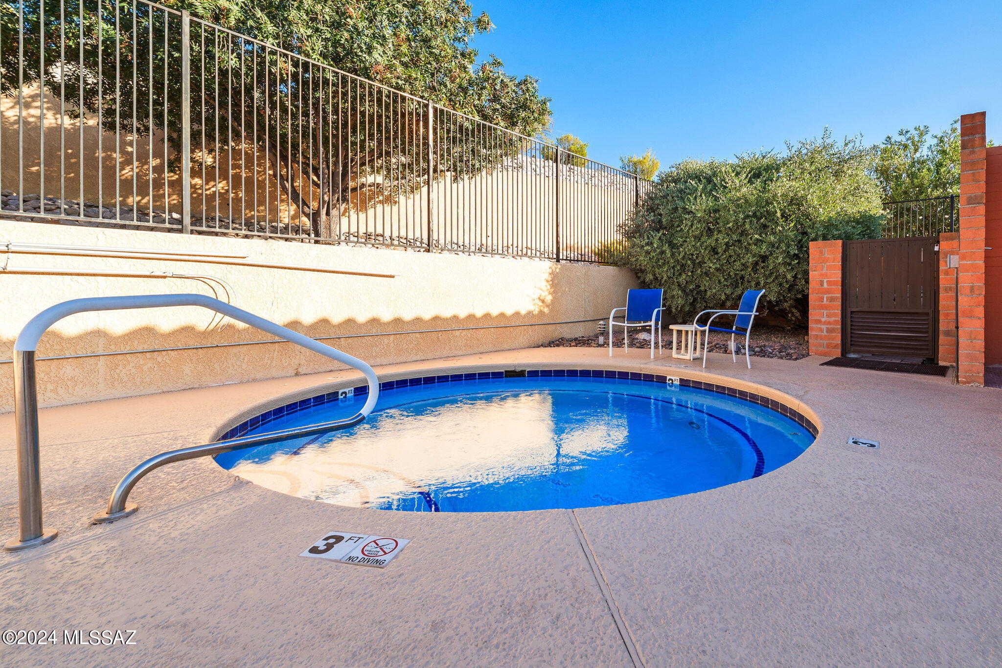 La Cholla Hills(1-313) - Residential